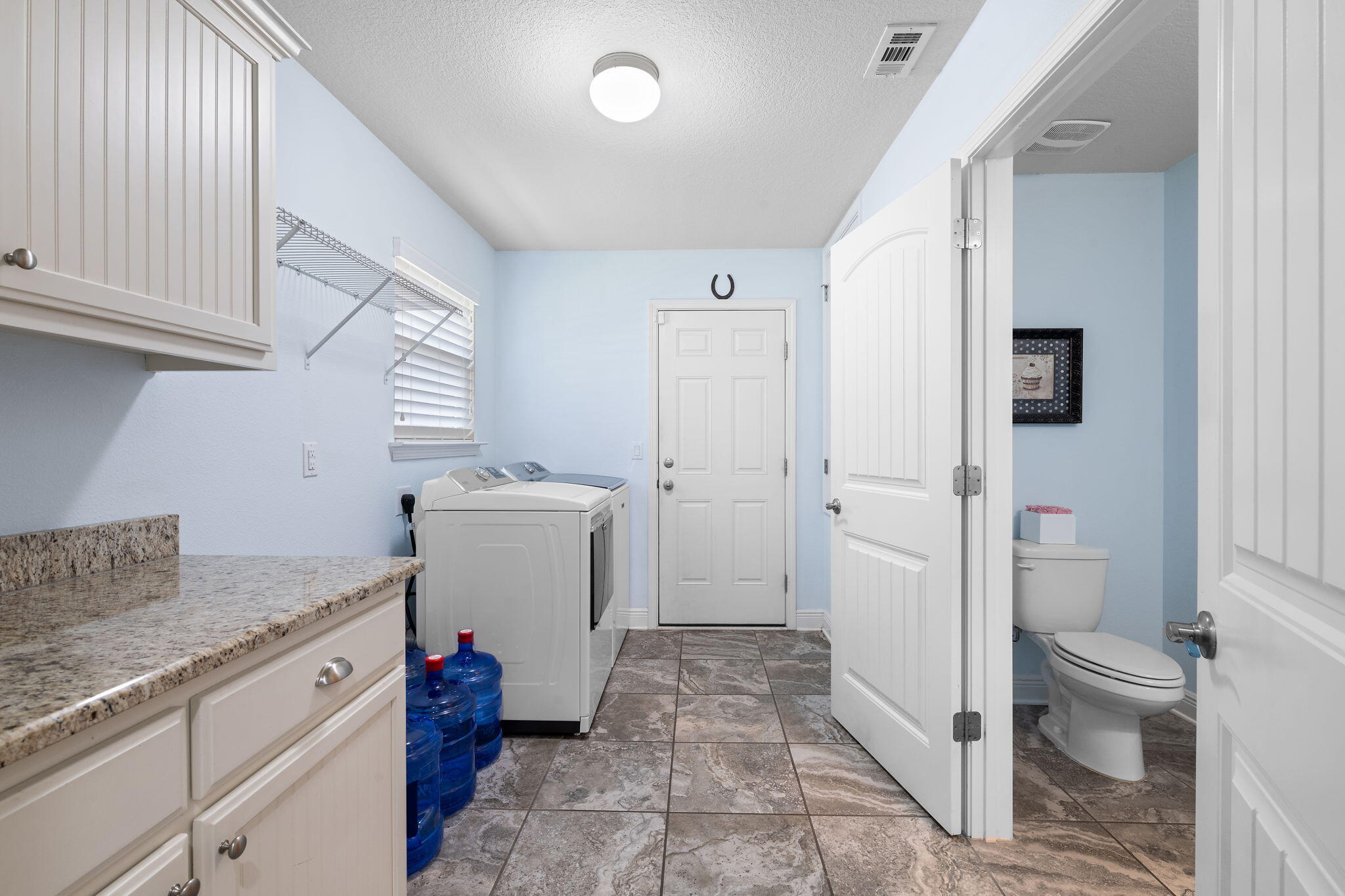 HOLLEY BY THE SEA - Residential
