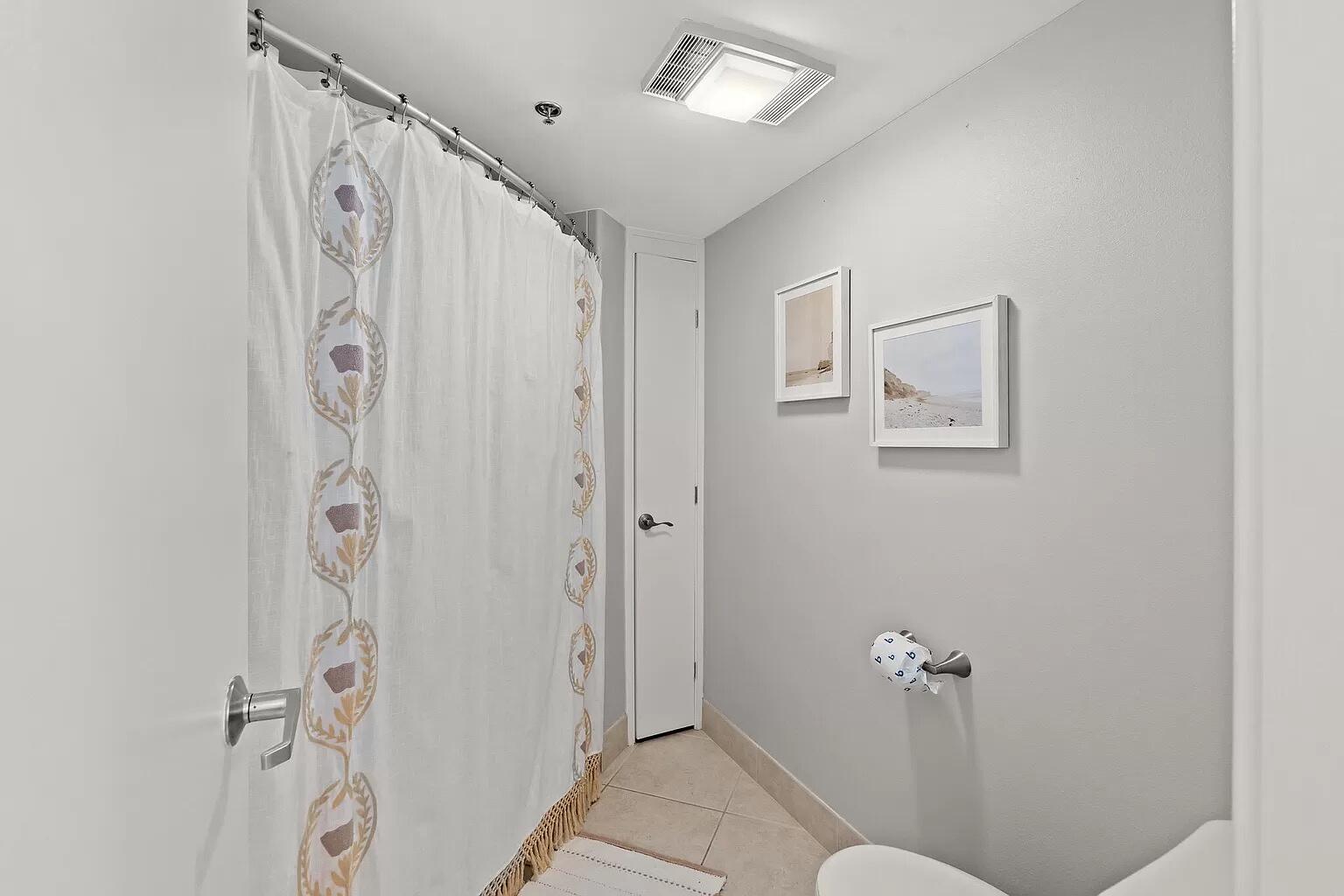 EAST PASS TOWERS CONDO - Residential