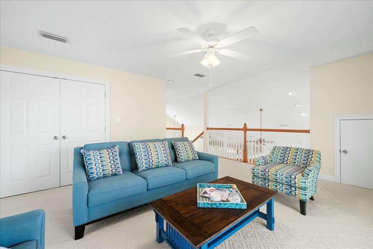 Pelican Bay - Residential