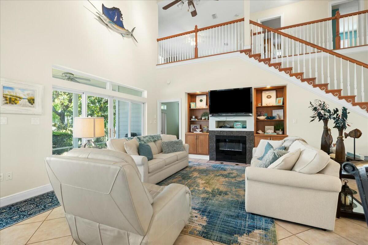 Pelican Bay - Residential
