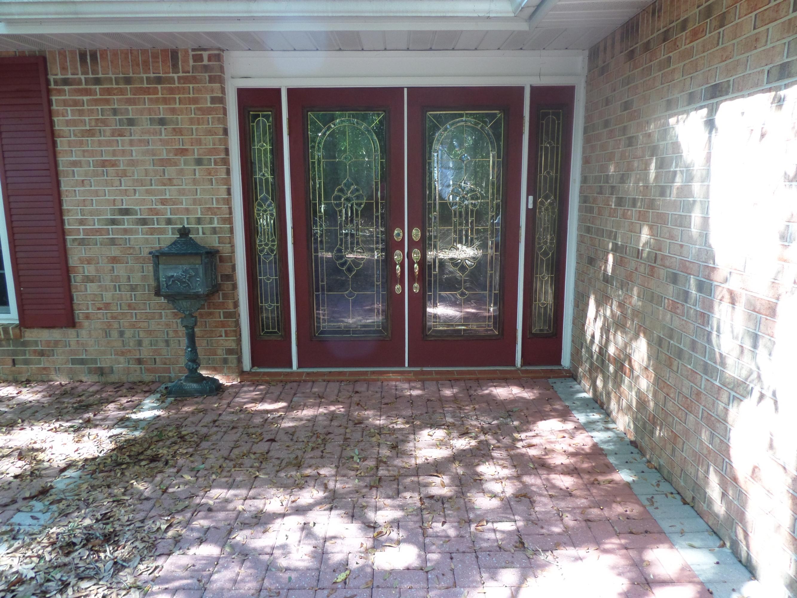 LES CHATEAU - Residential