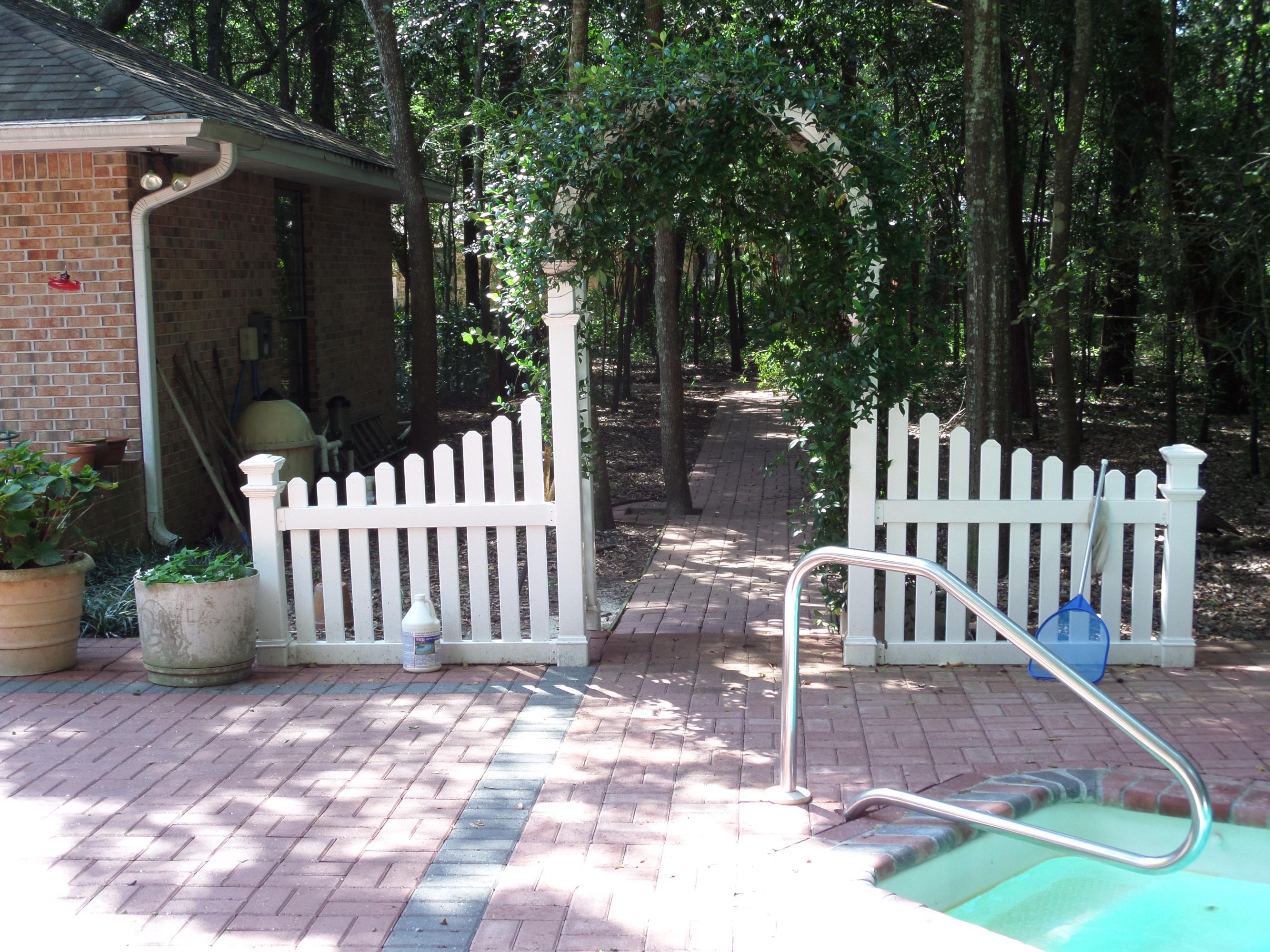 LES CHATEAU - Residential