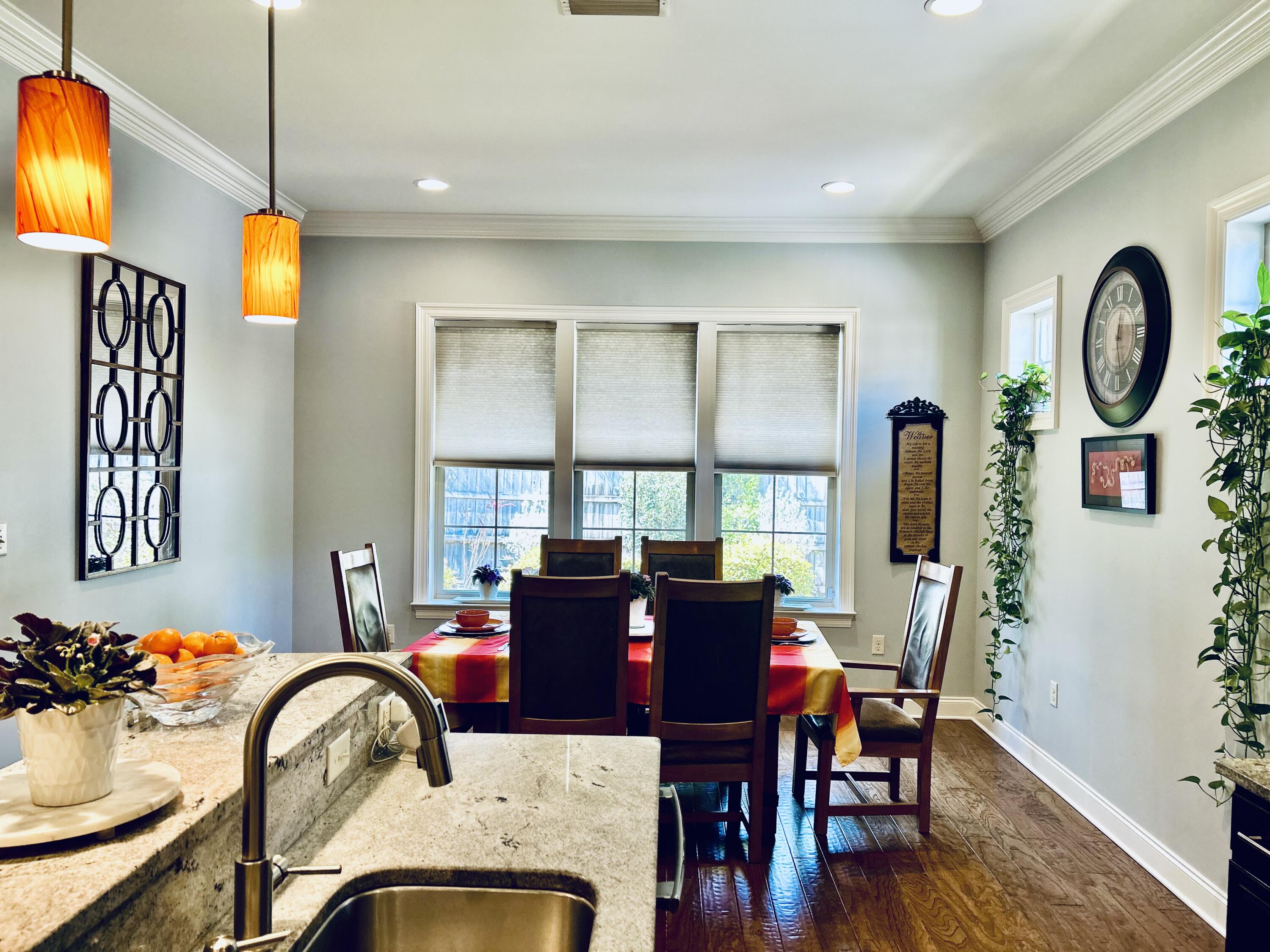 THE STABLES AT ROCKY BAYOU - Residential