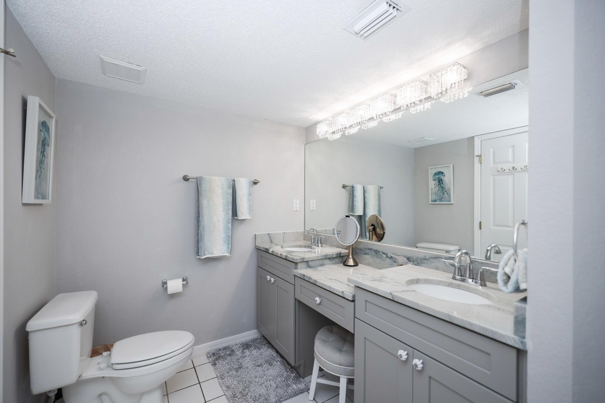 ISLANDER BEACH RESORT PH 2 - Residential