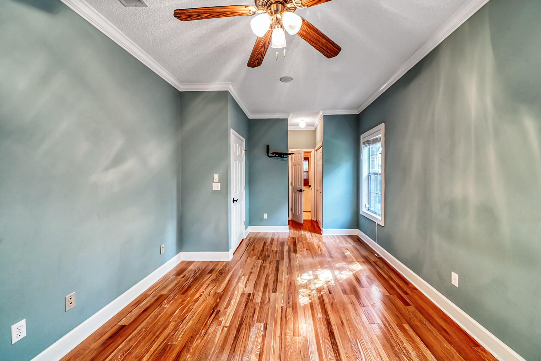 VILLAGE OF BOLTON AT BLUEWATER BAY - Residential