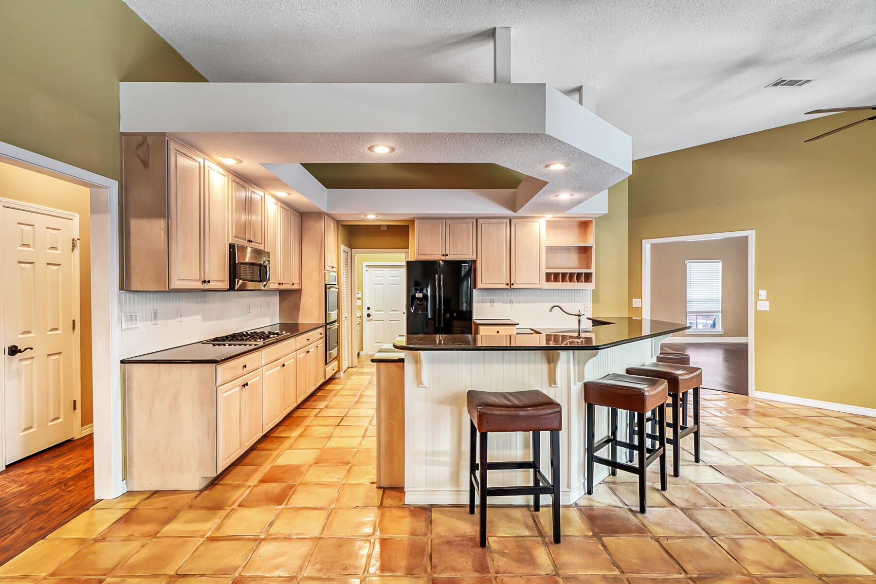 VILLAGE OF BOLTON AT BLUEWATER BAY - Residential