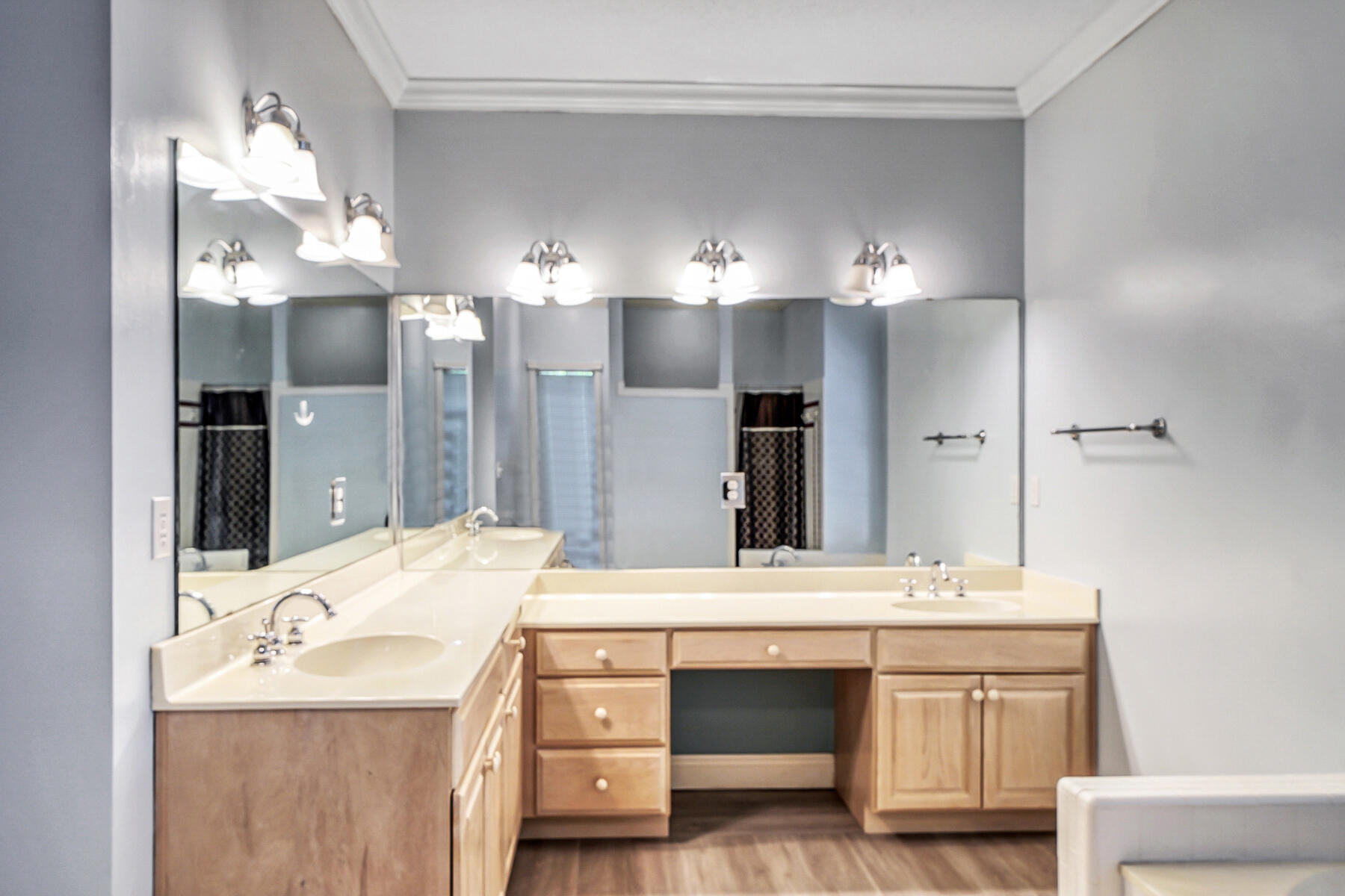 VILLAGE OF BOLTON AT BLUEWATER BAY - Residential