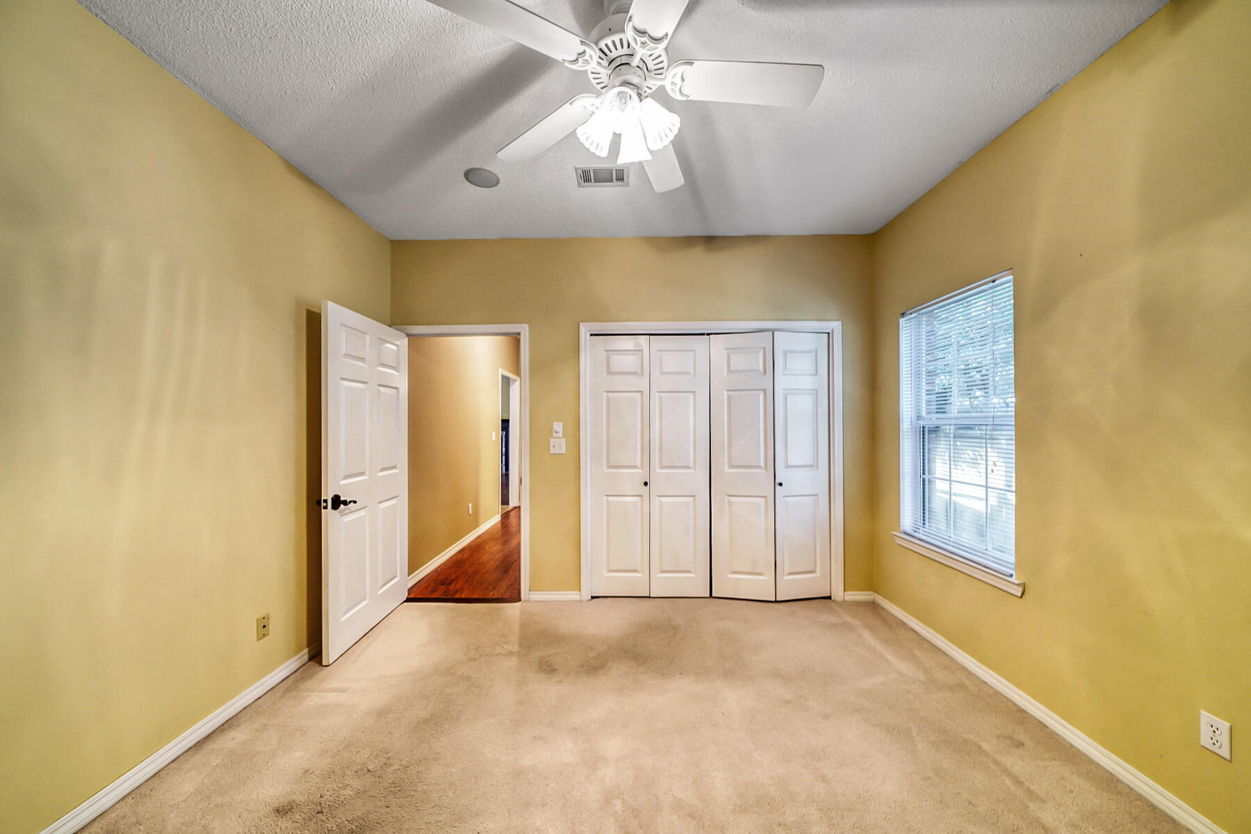 VILLAGE OF BOLTON AT BLUEWATER BAY - Residential