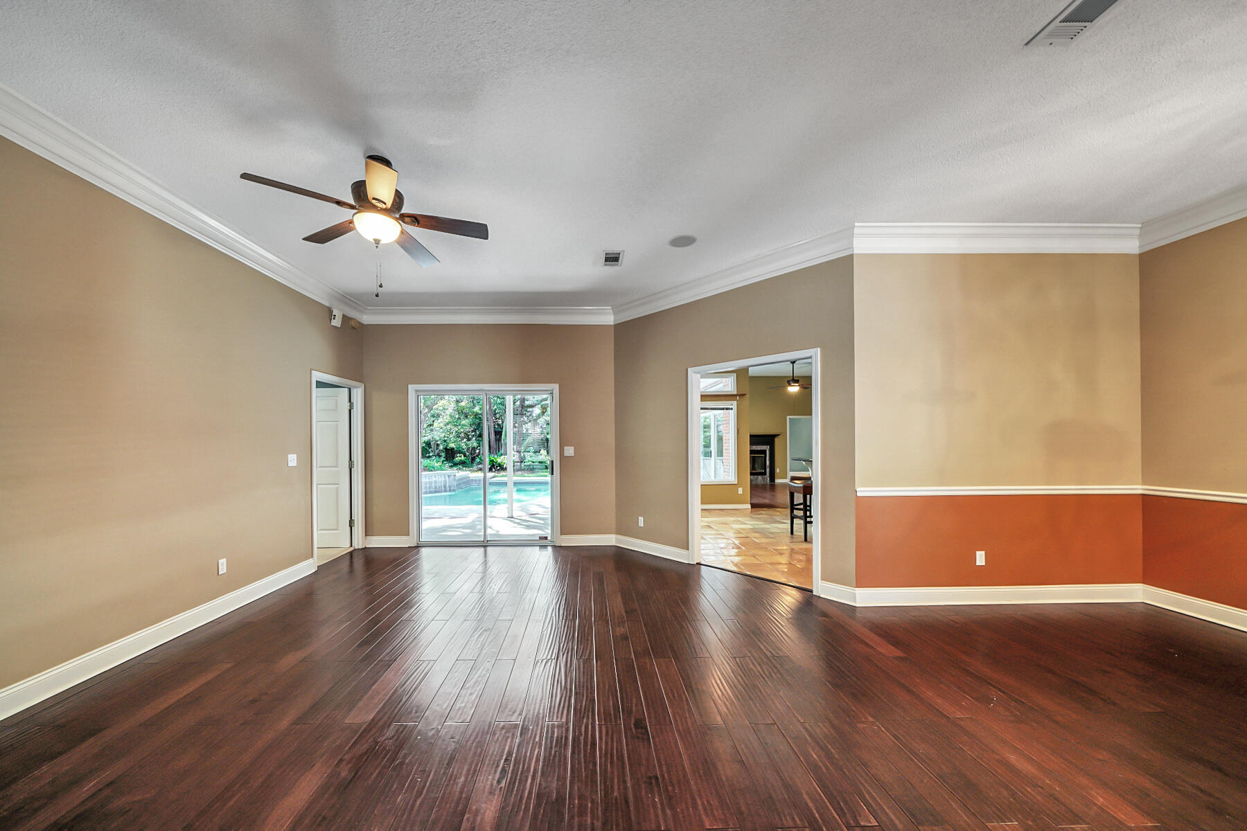 VILLAGE OF BOLTON AT BLUEWATER BAY - Residential