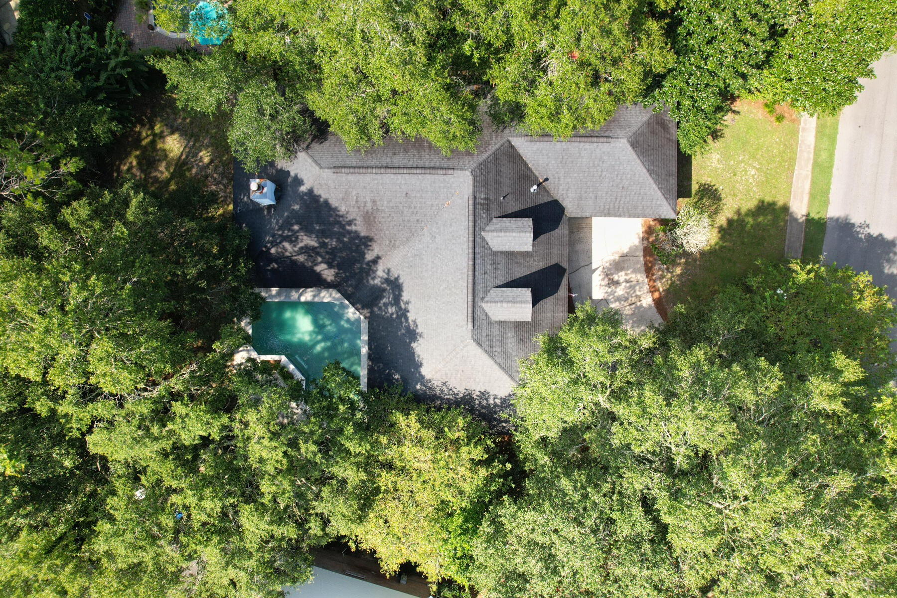 VILLAGE OF BOLTON AT BLUEWATER BAY - Residential