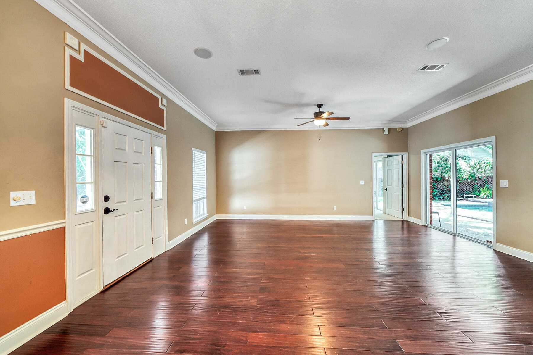 VILLAGE OF BOLTON AT BLUEWATER BAY - Residential