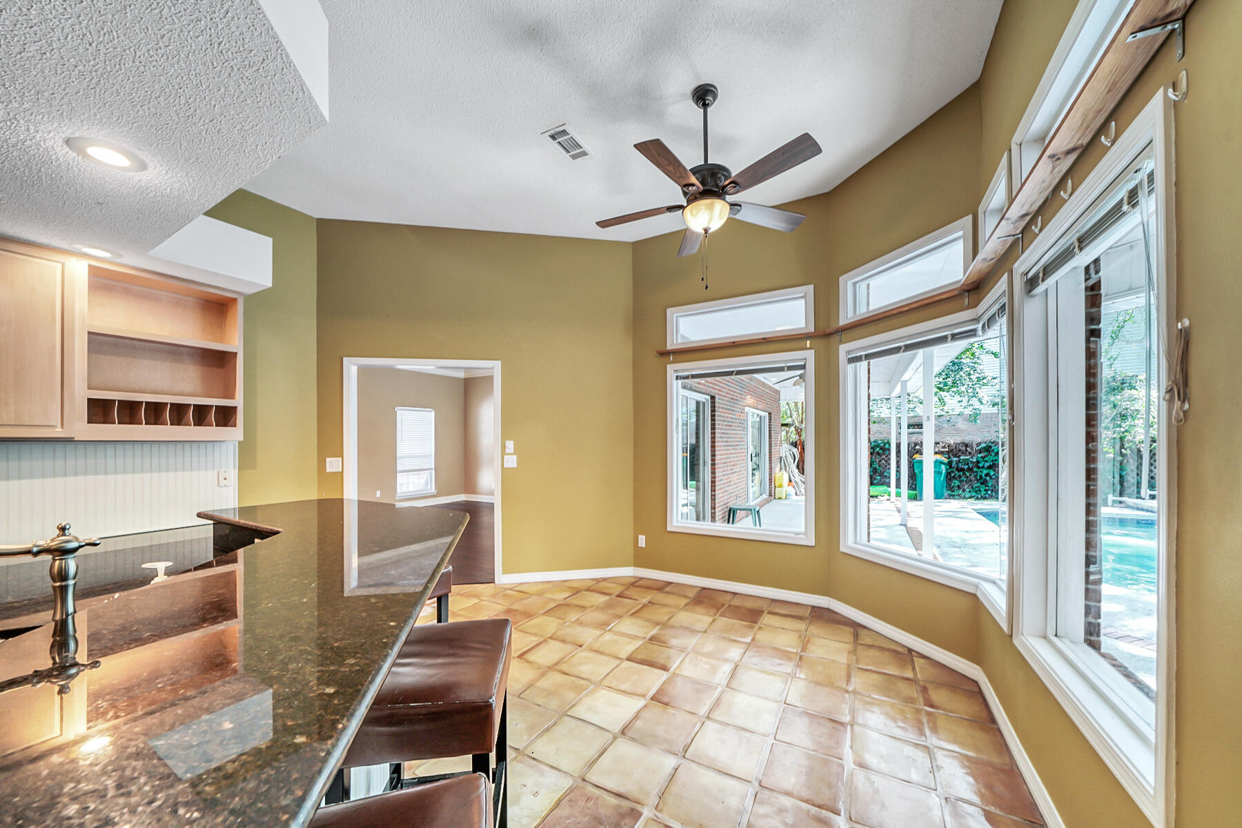 VILLAGE OF BOLTON AT BLUEWATER BAY - Residential