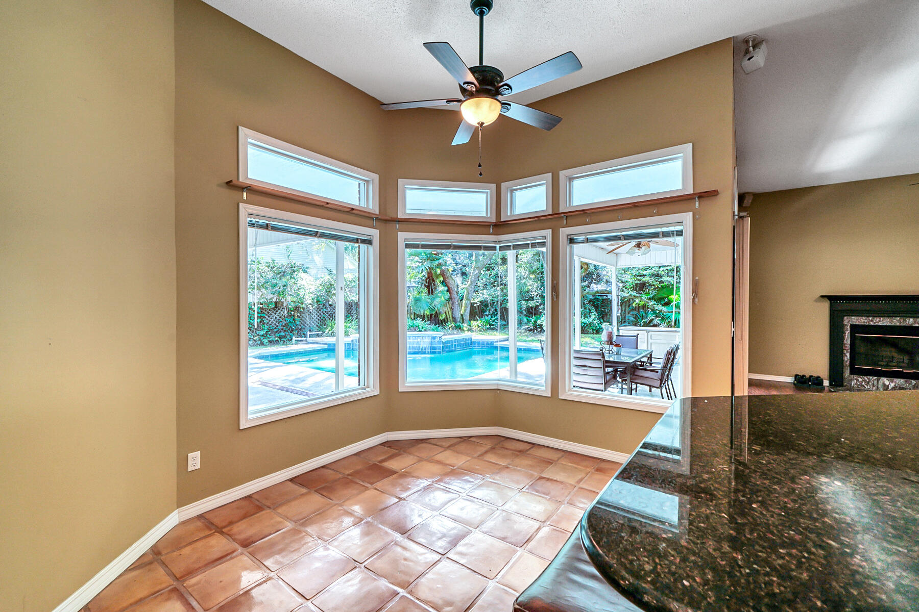 VILLAGE OF BOLTON AT BLUEWATER BAY - Residential