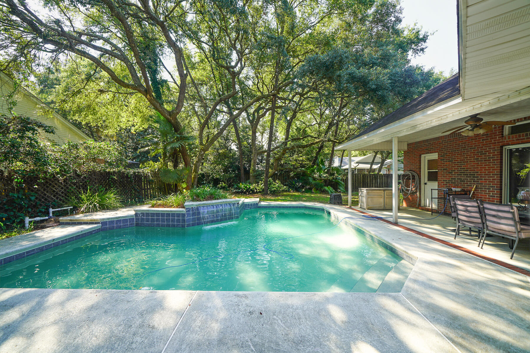 VILLAGE OF BOLTON AT BLUEWATER BAY - Residential