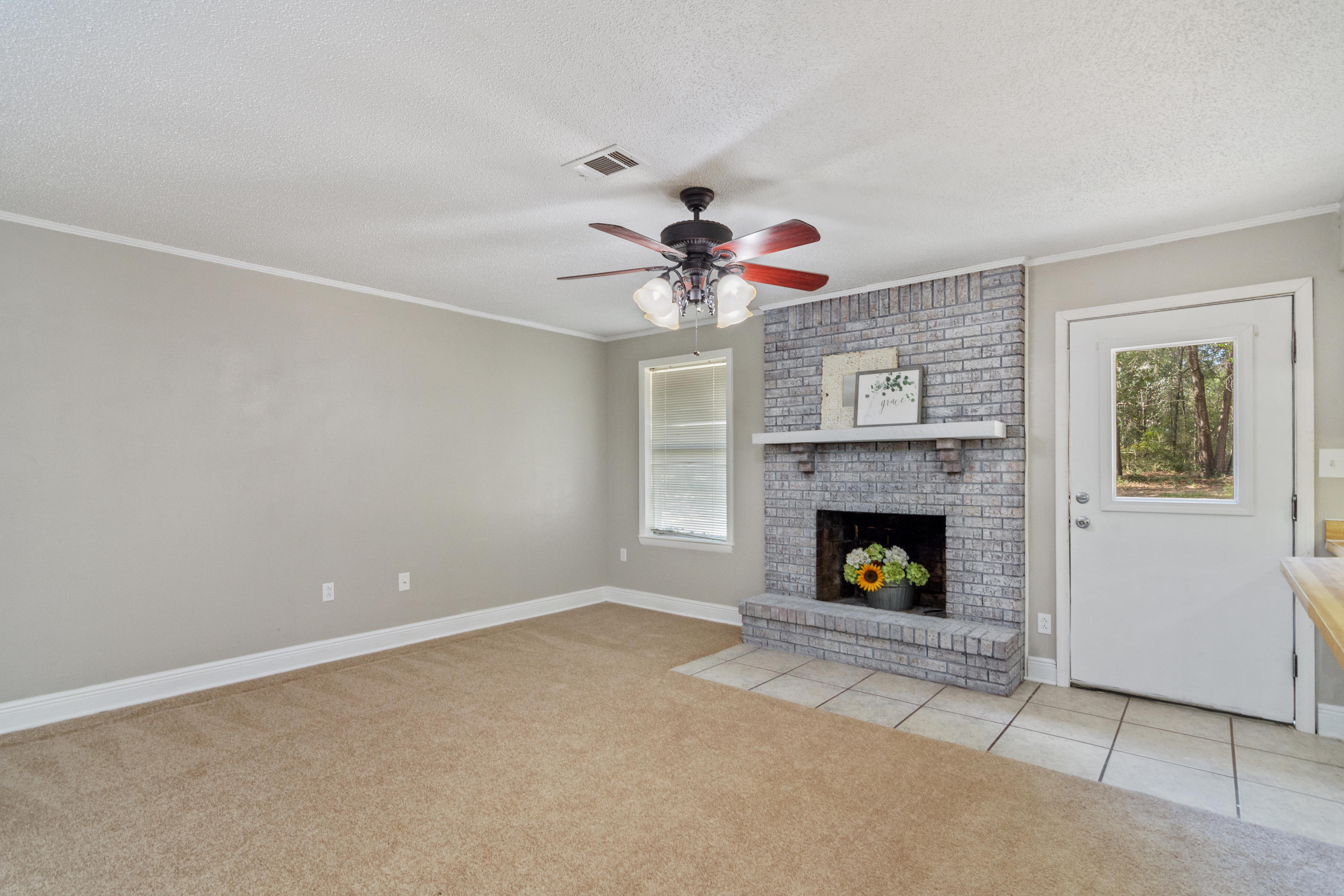 CRESTVIEW (231100.00) - Residential