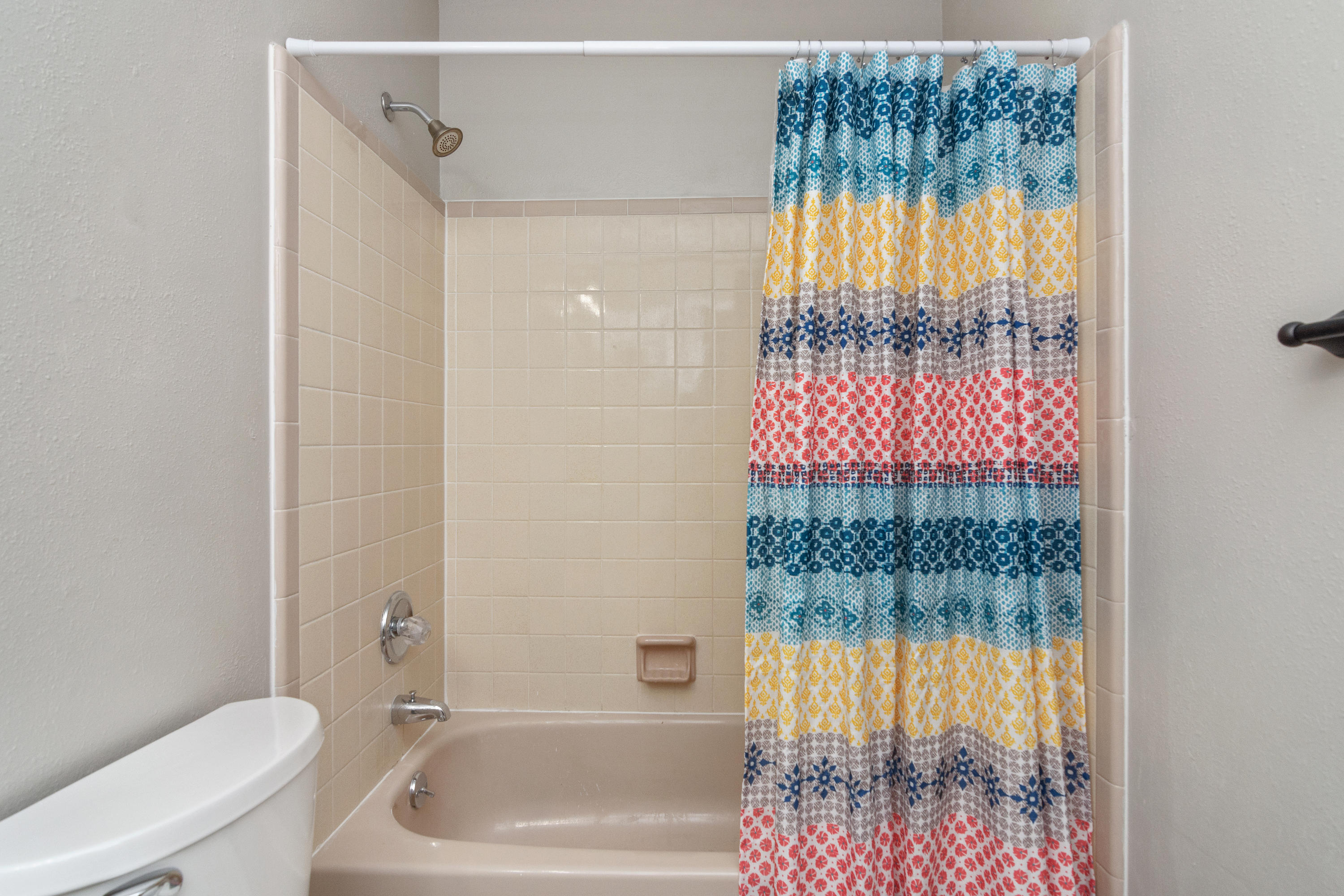 CRESTVIEW (231100.00) - Residential