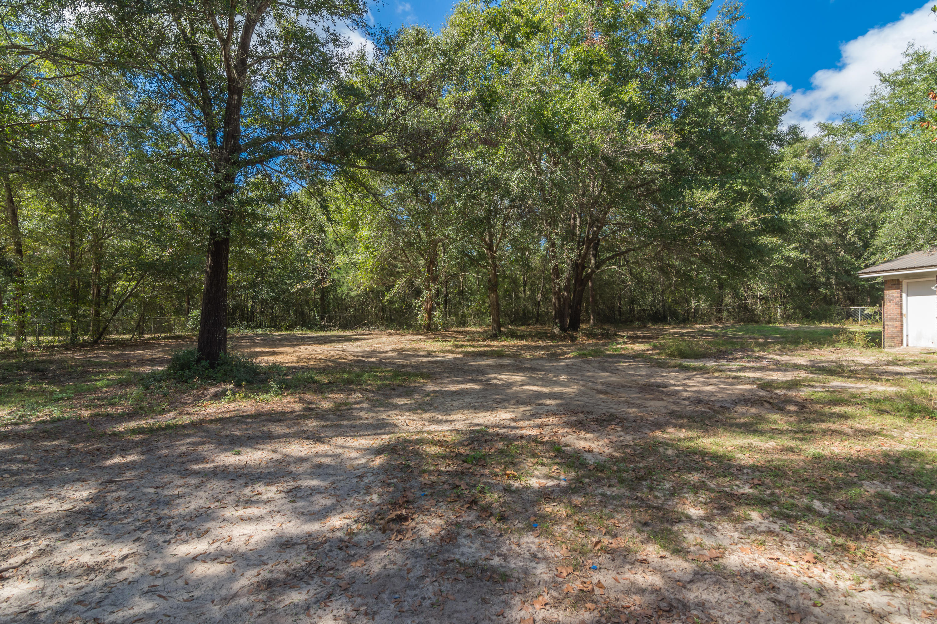 CRESTVIEW (231100.00) - Residential