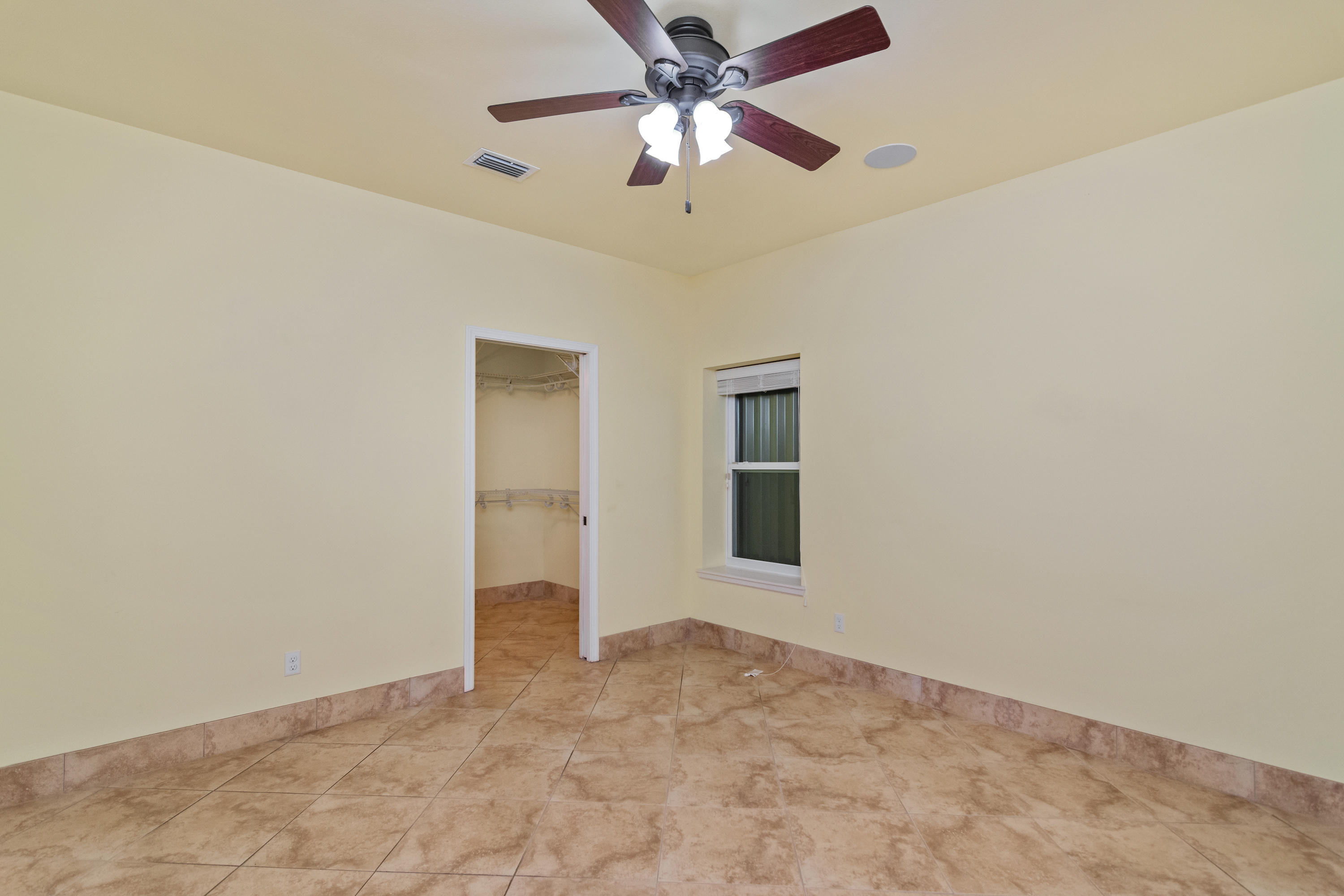 AVALON BEACH ESTATES - Residential