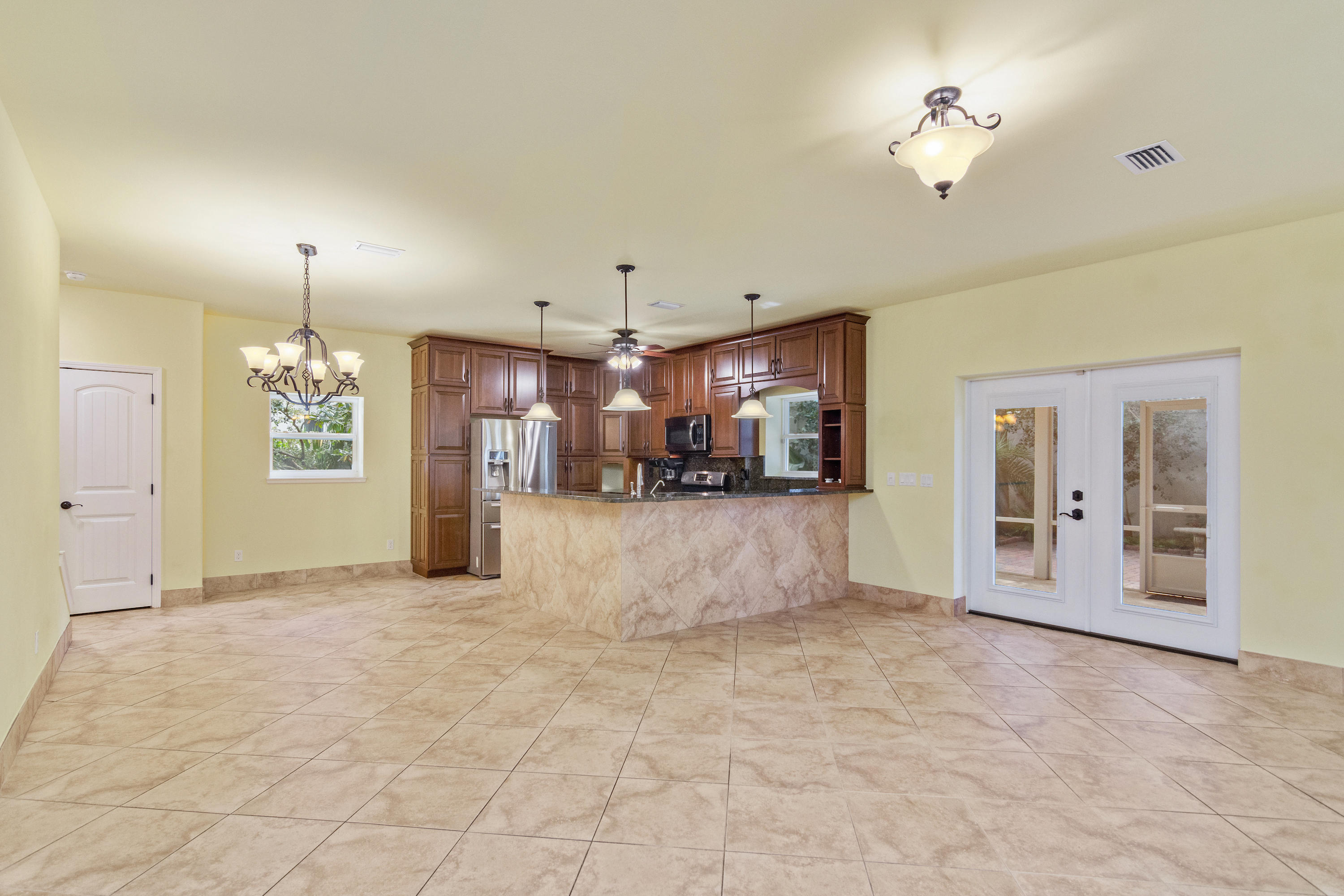 AVALON BEACH ESTATES - Residential