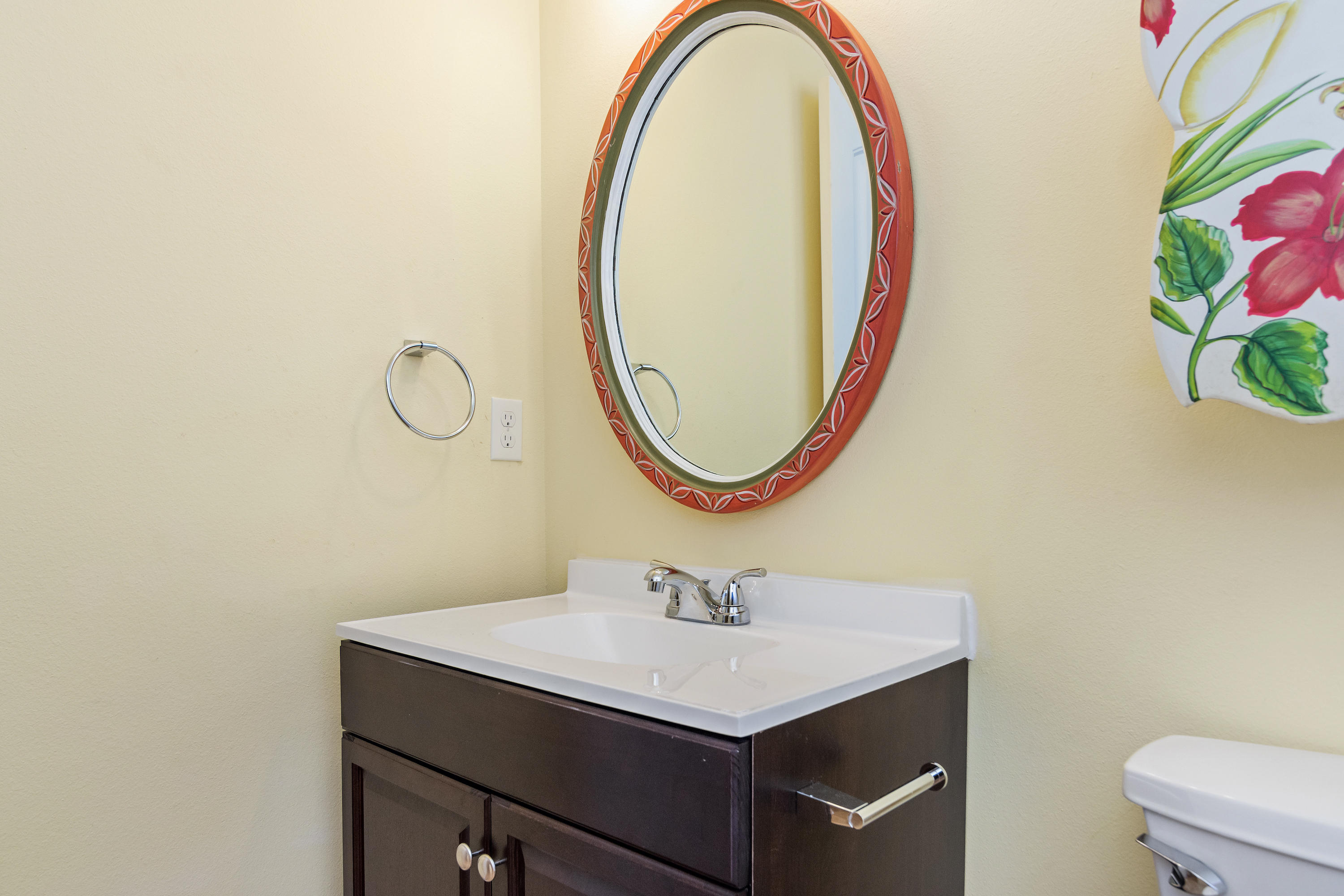 AVALON BEACH ESTATES - Residential