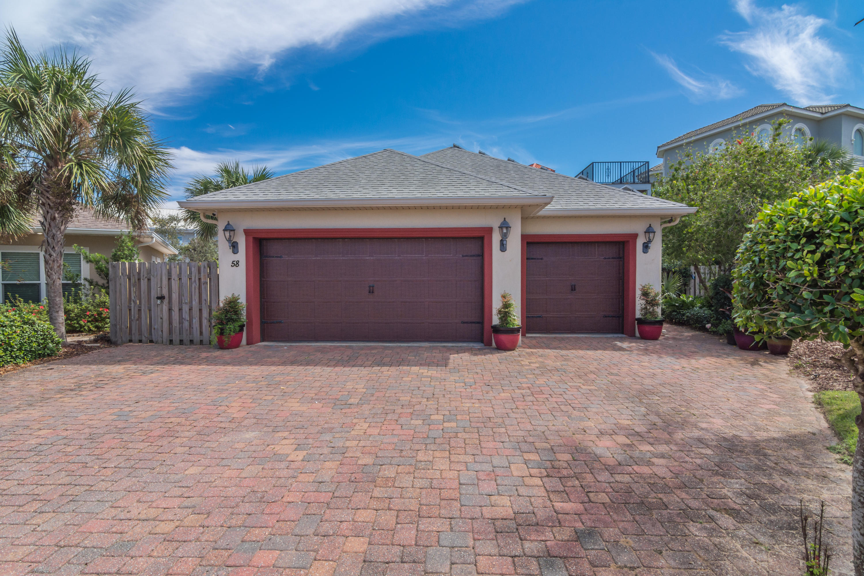 AVALON BEACH ESTATES - Residential