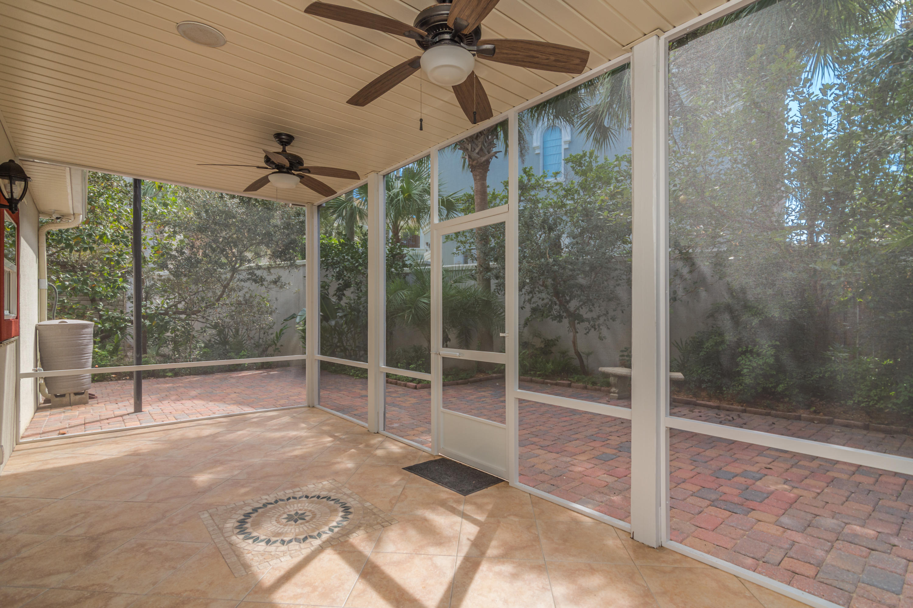 AVALON BEACH ESTATES - Residential