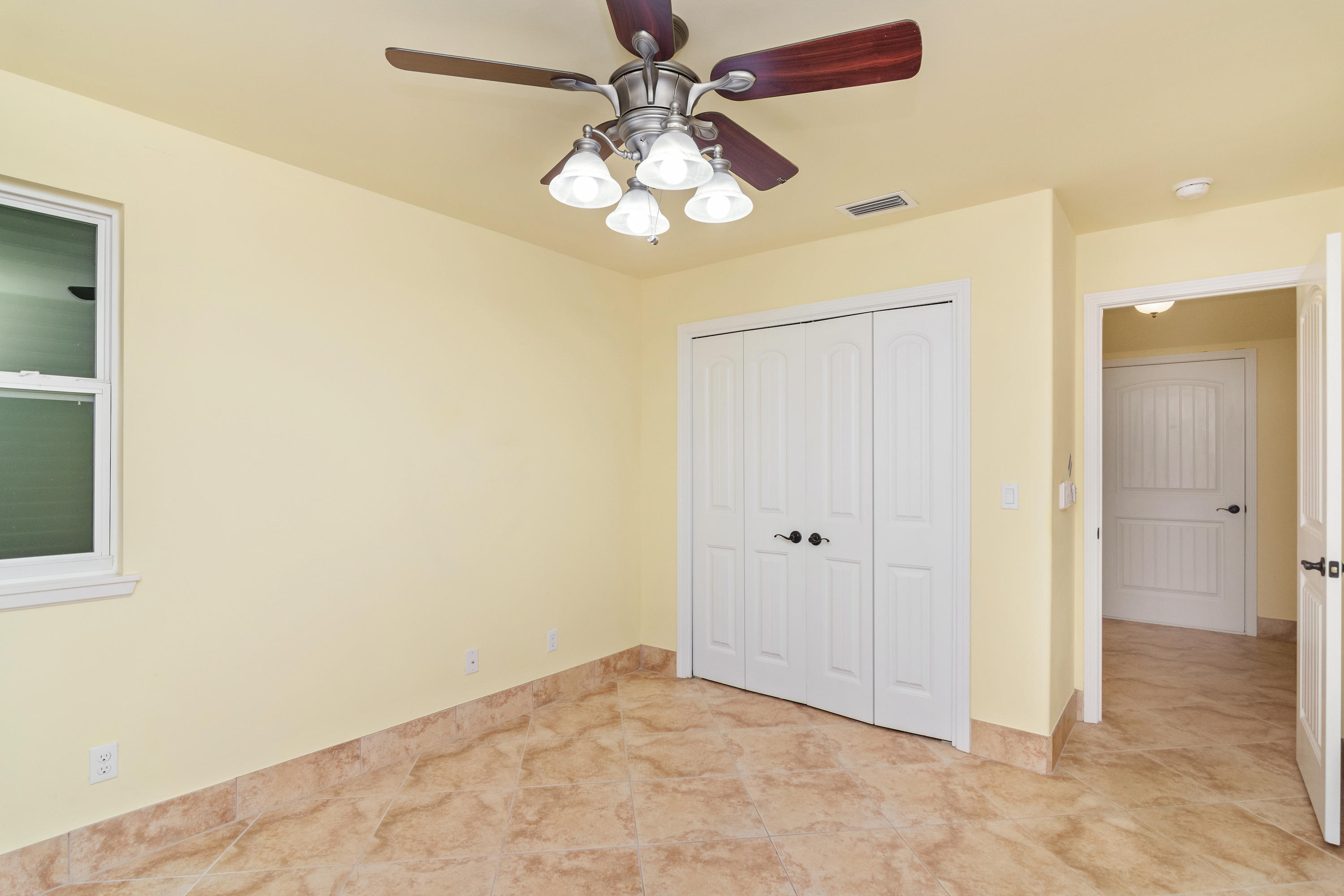 AVALON BEACH ESTATES - Residential