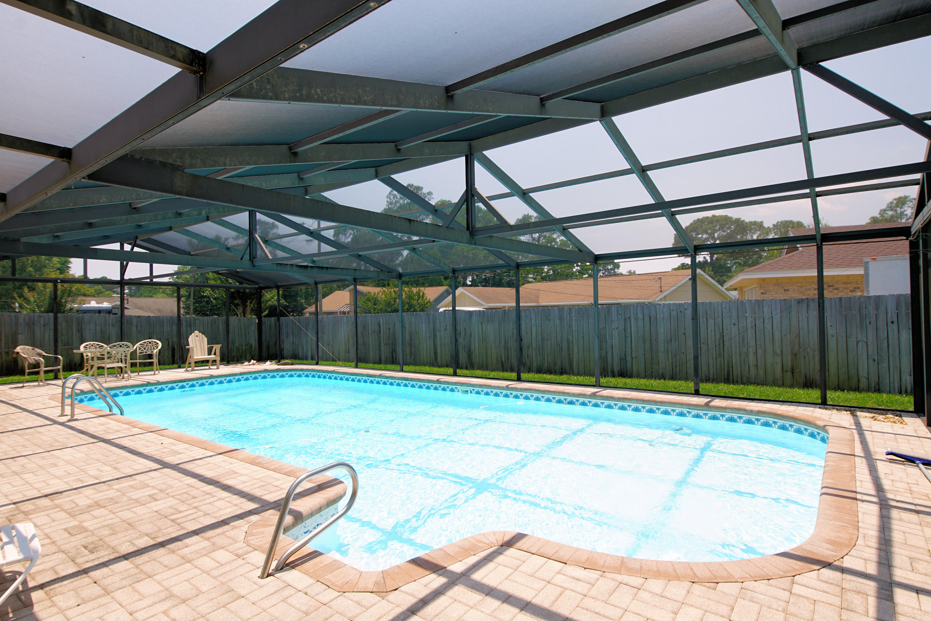 MARY ESTHER MANOR - Residential