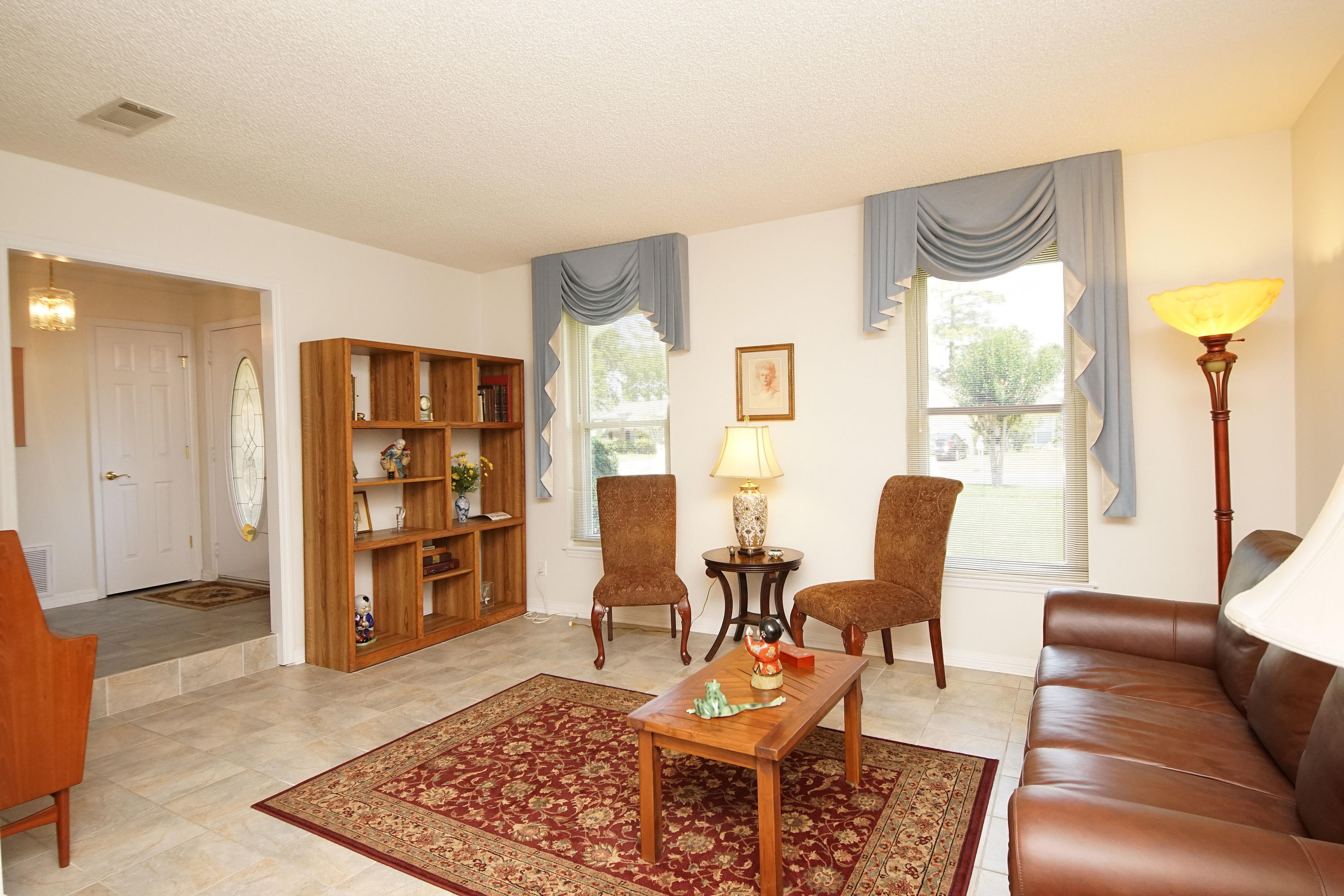 MARY ESTHER MANOR - Residential