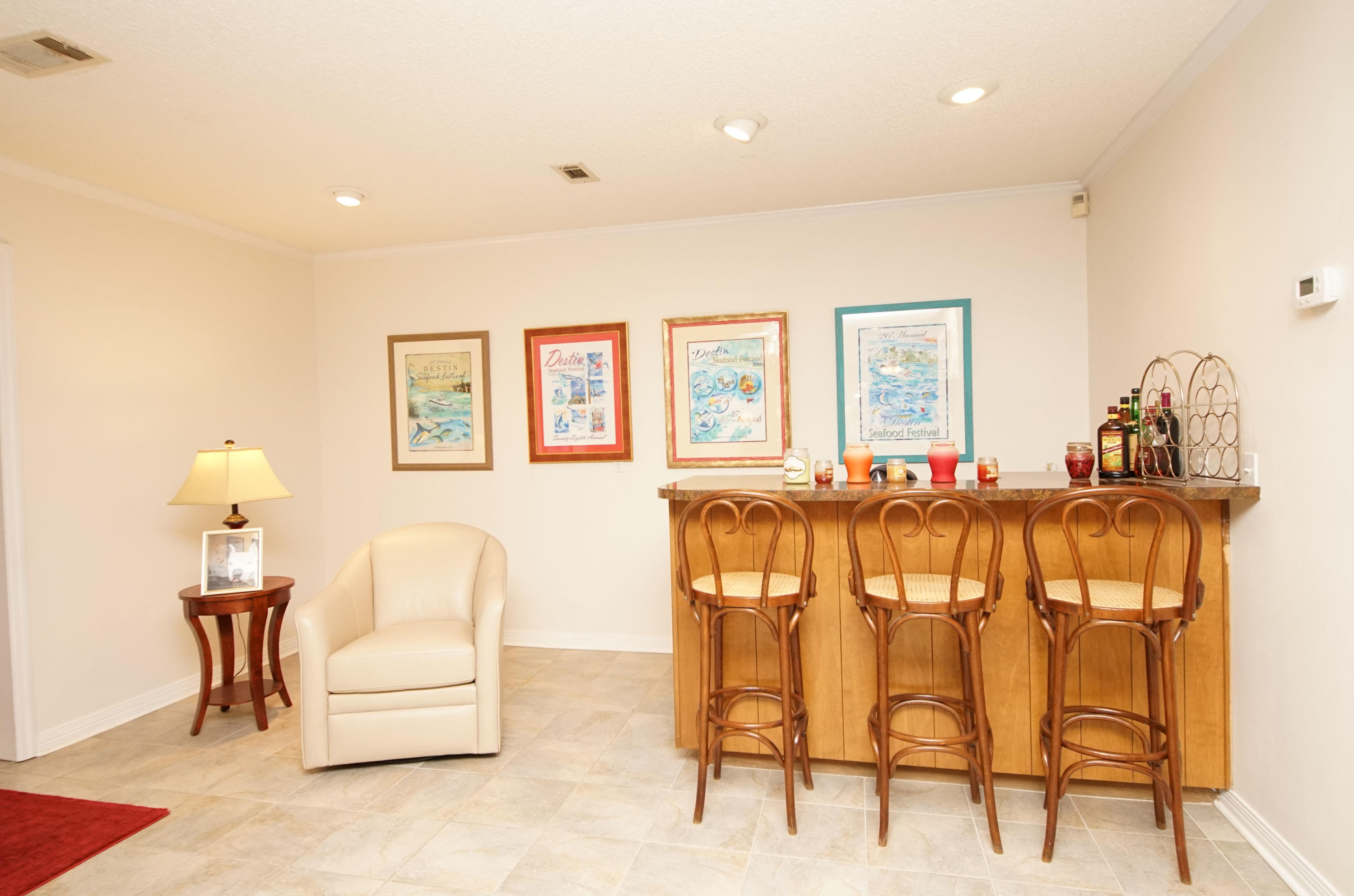 MARY ESTHER MANOR - Residential