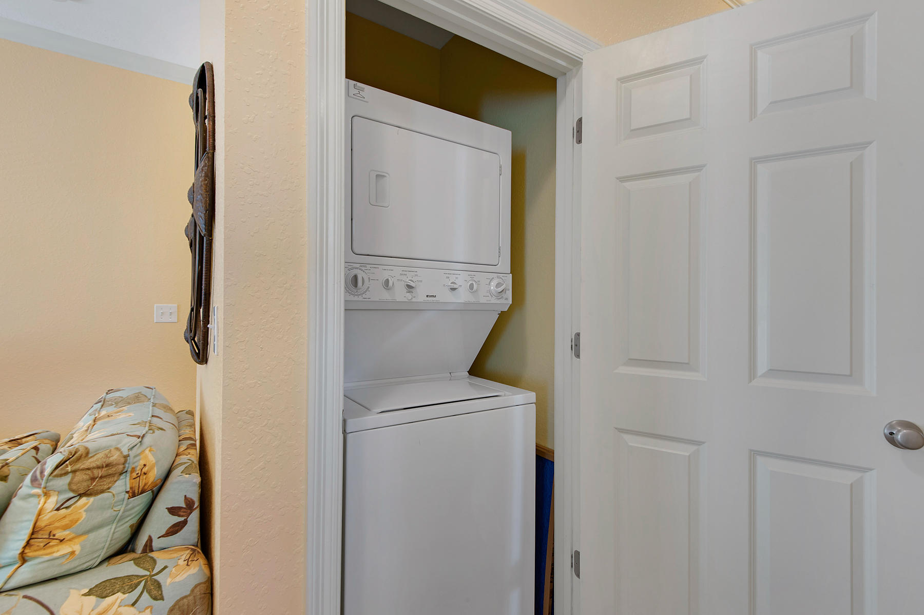 VILLAGES OF CRYSTAL BEACH - Residential