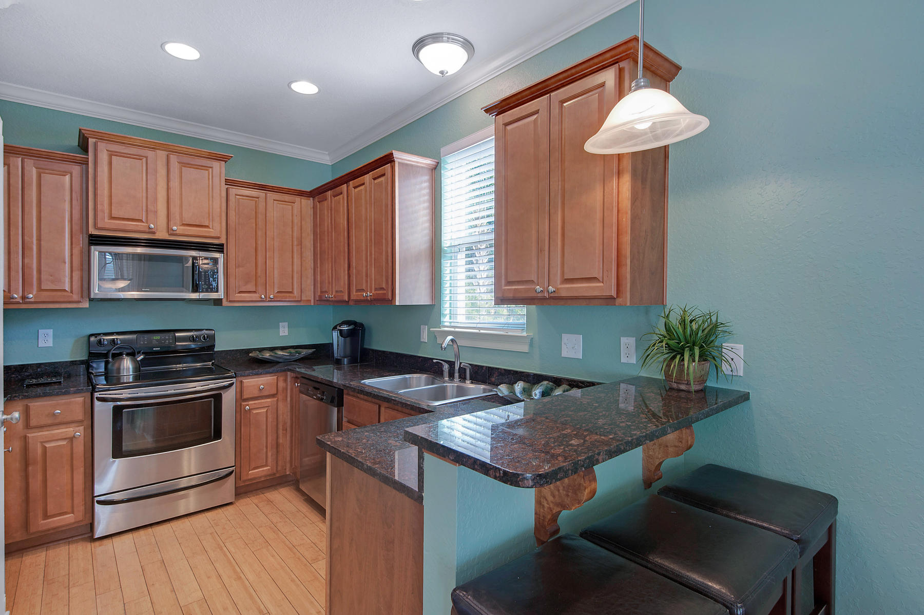 VILLAGES OF CRYSTAL BEACH - Residential