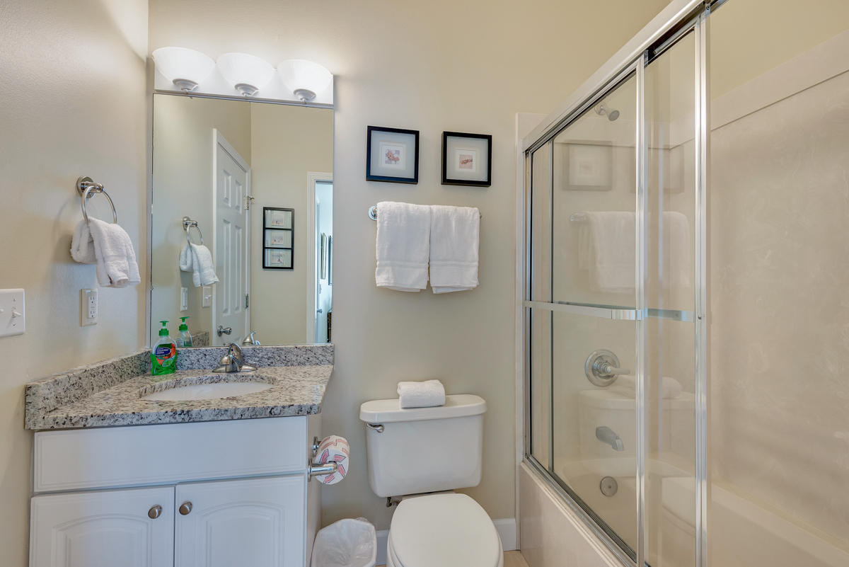 GROVE BY THE SEA - Residential