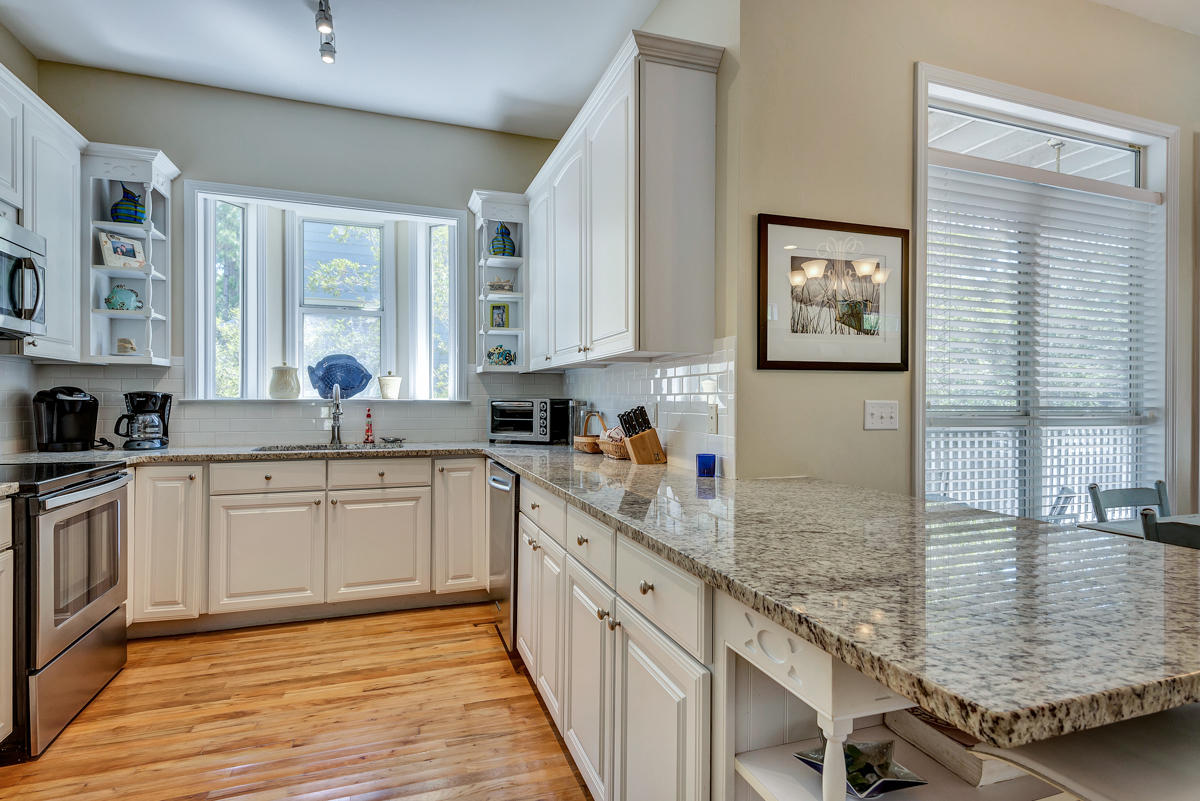 GROVE BY THE SEA - Residential