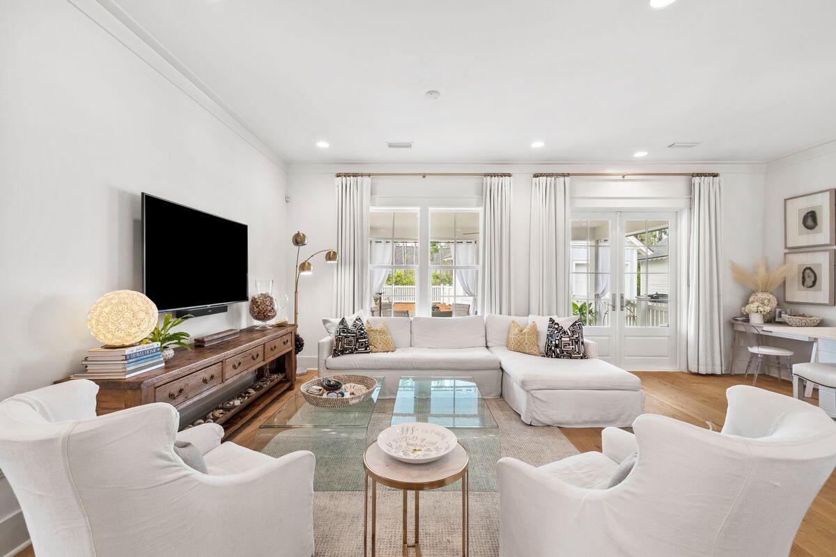WATERSOUND ORIGINS - Residential