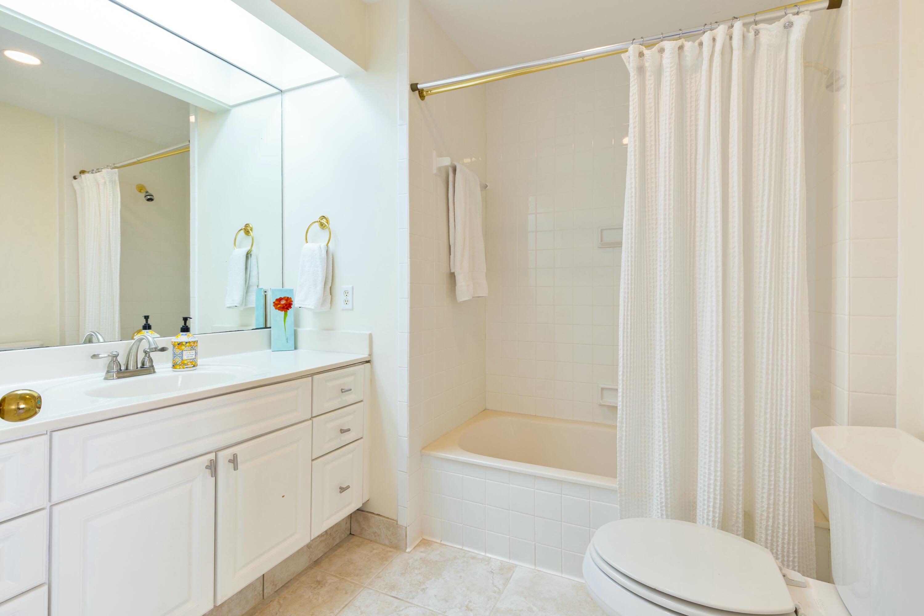 SOUTHWINDS II - Residential