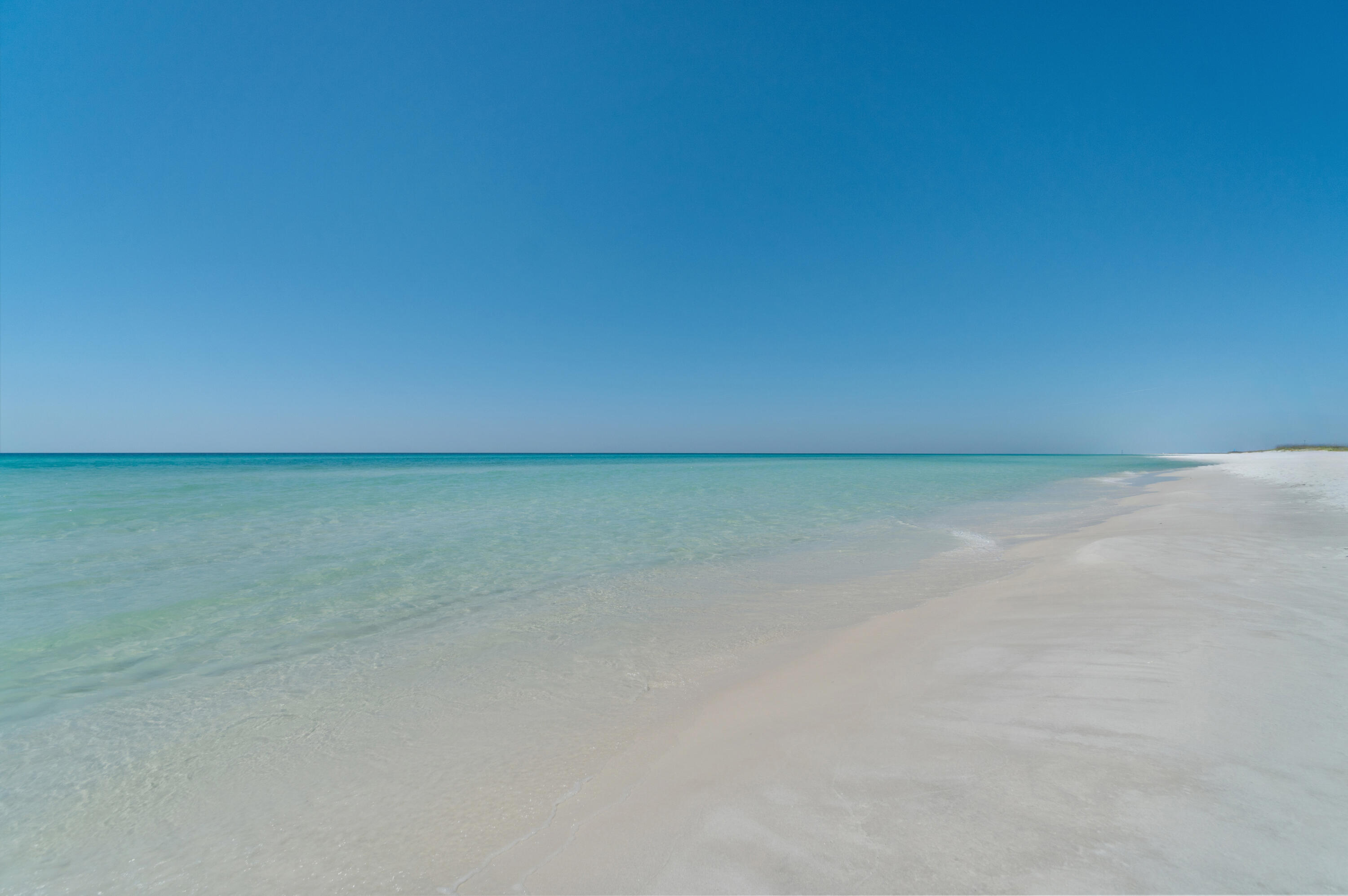 EL MATADOR CONDO - Residential