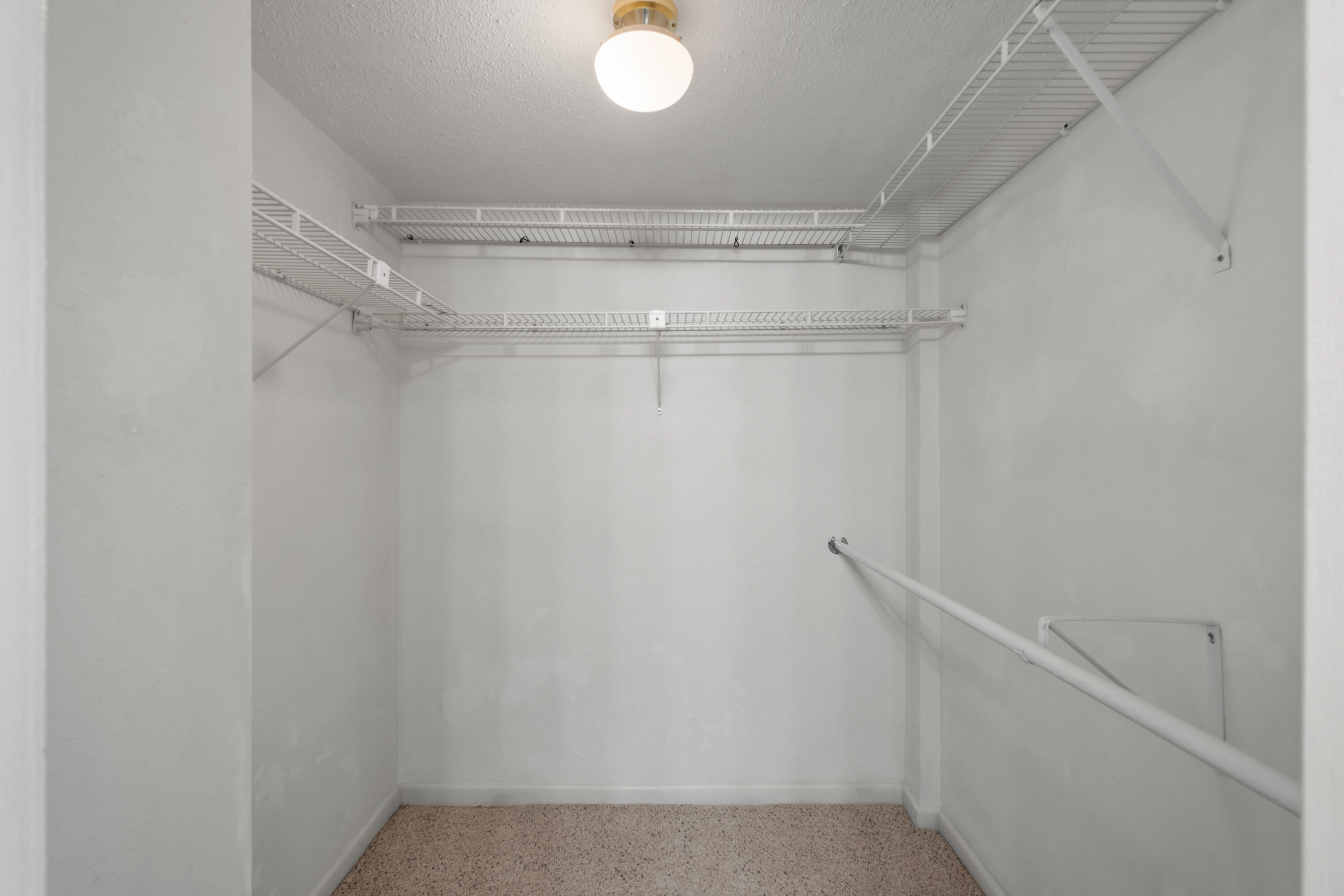 EL MATADOR CONDO - Residential