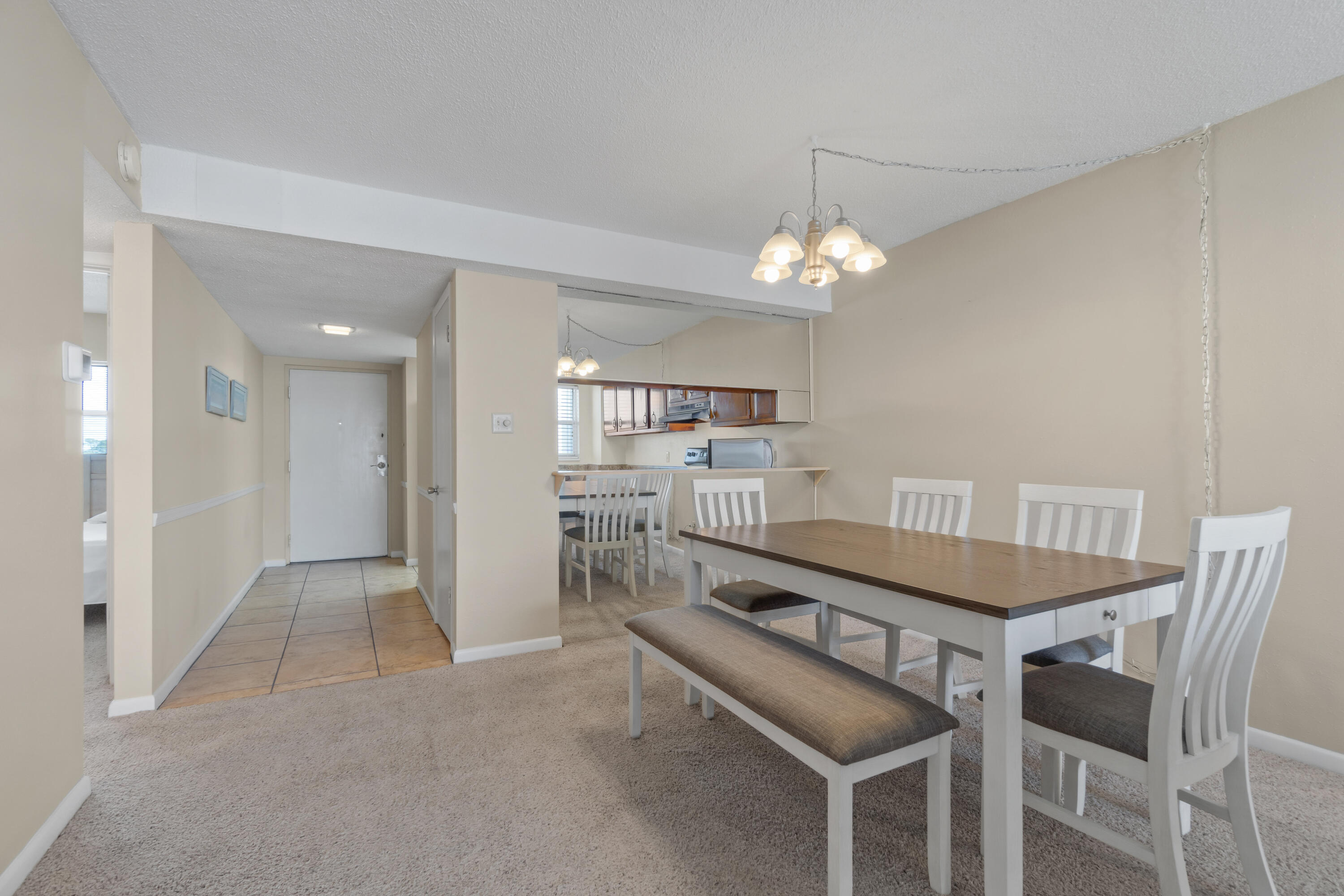 EL MATADOR CONDO - Residential