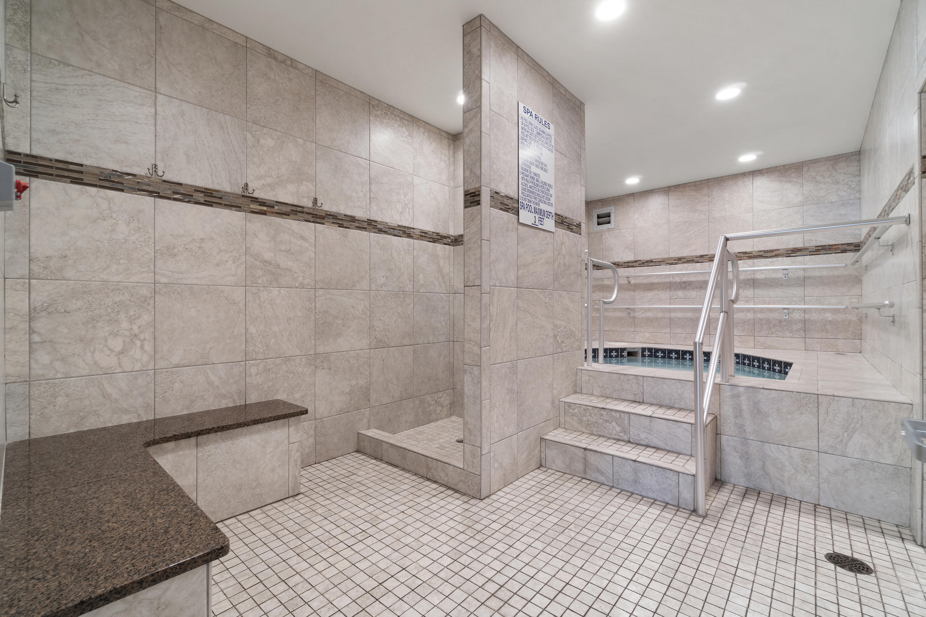 EL MATADOR CONDO - Residential