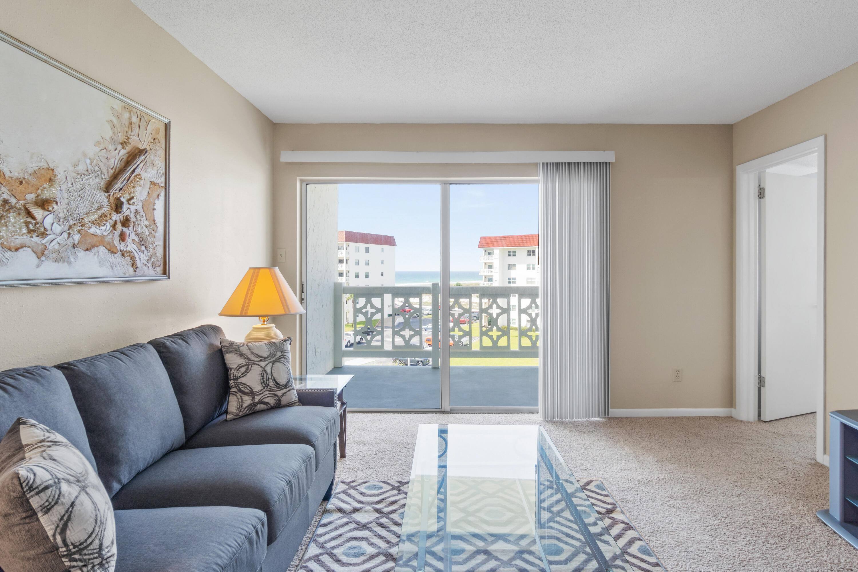 EL MATADOR CONDO - Residential