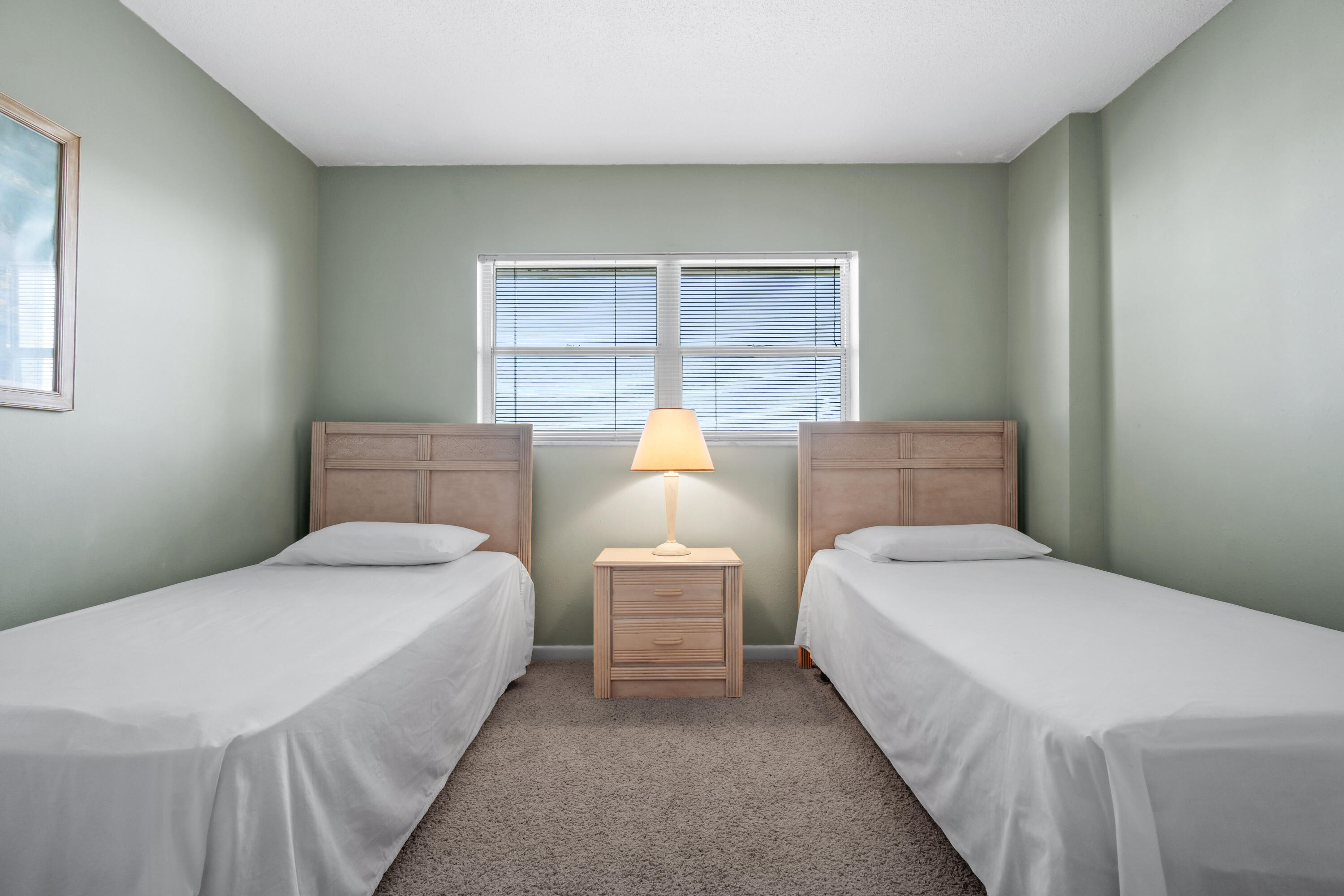 EL MATADOR CONDO - Residential