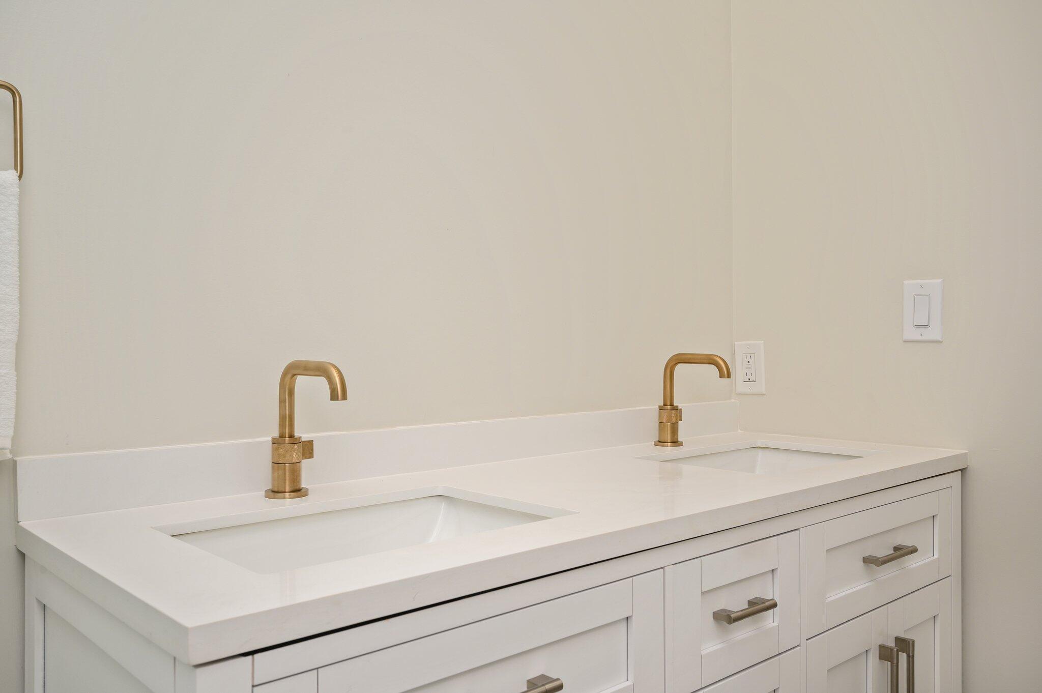 DESTIN POINTE - Residential