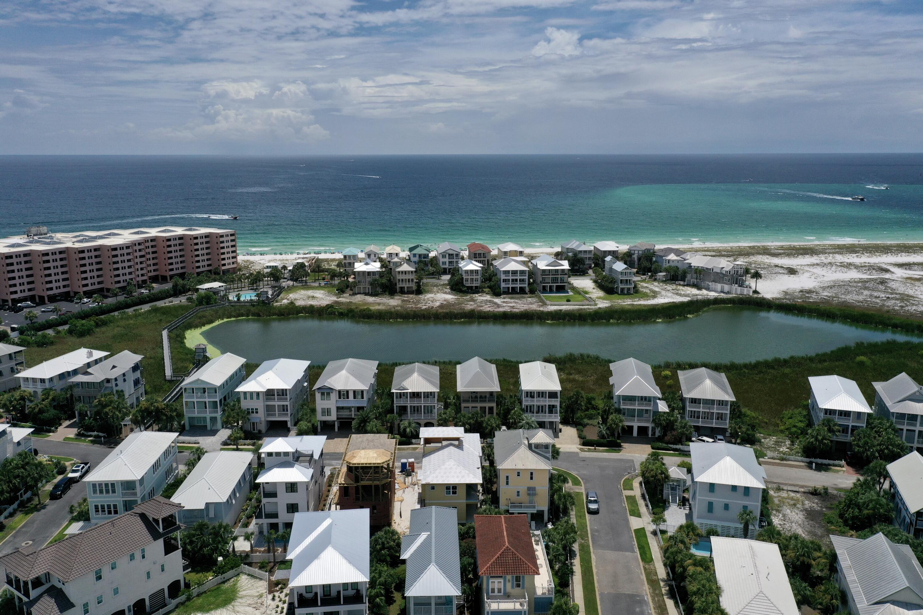 DESTIN POINTE - Residential