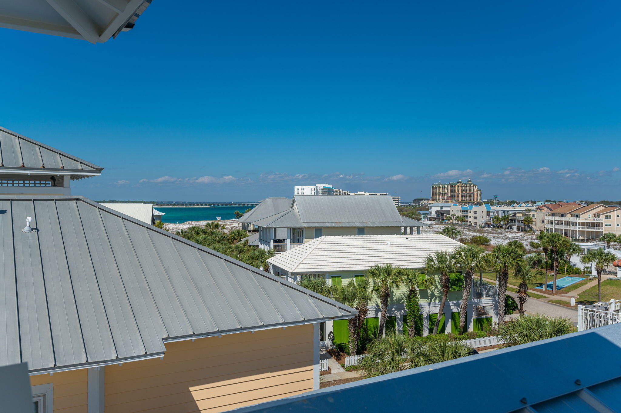 DESTIN POINTE - Residential