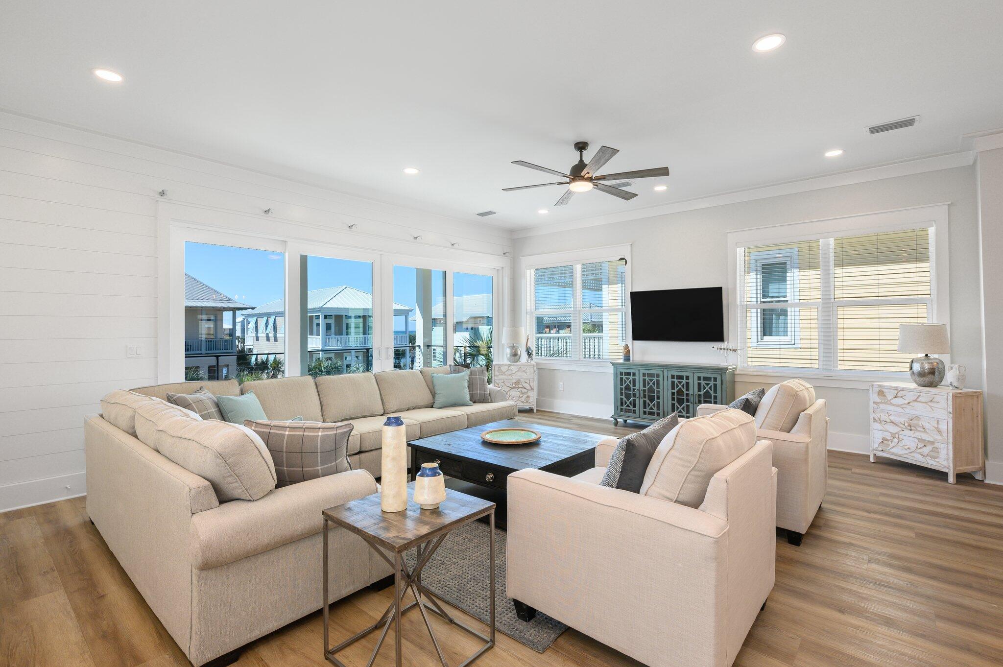 DESTIN POINTE - Residential