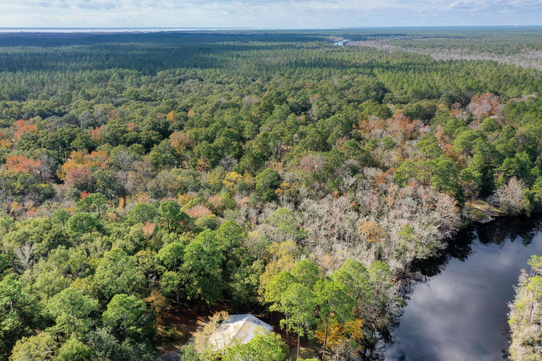 CHARLOTTE ESTATES - Land