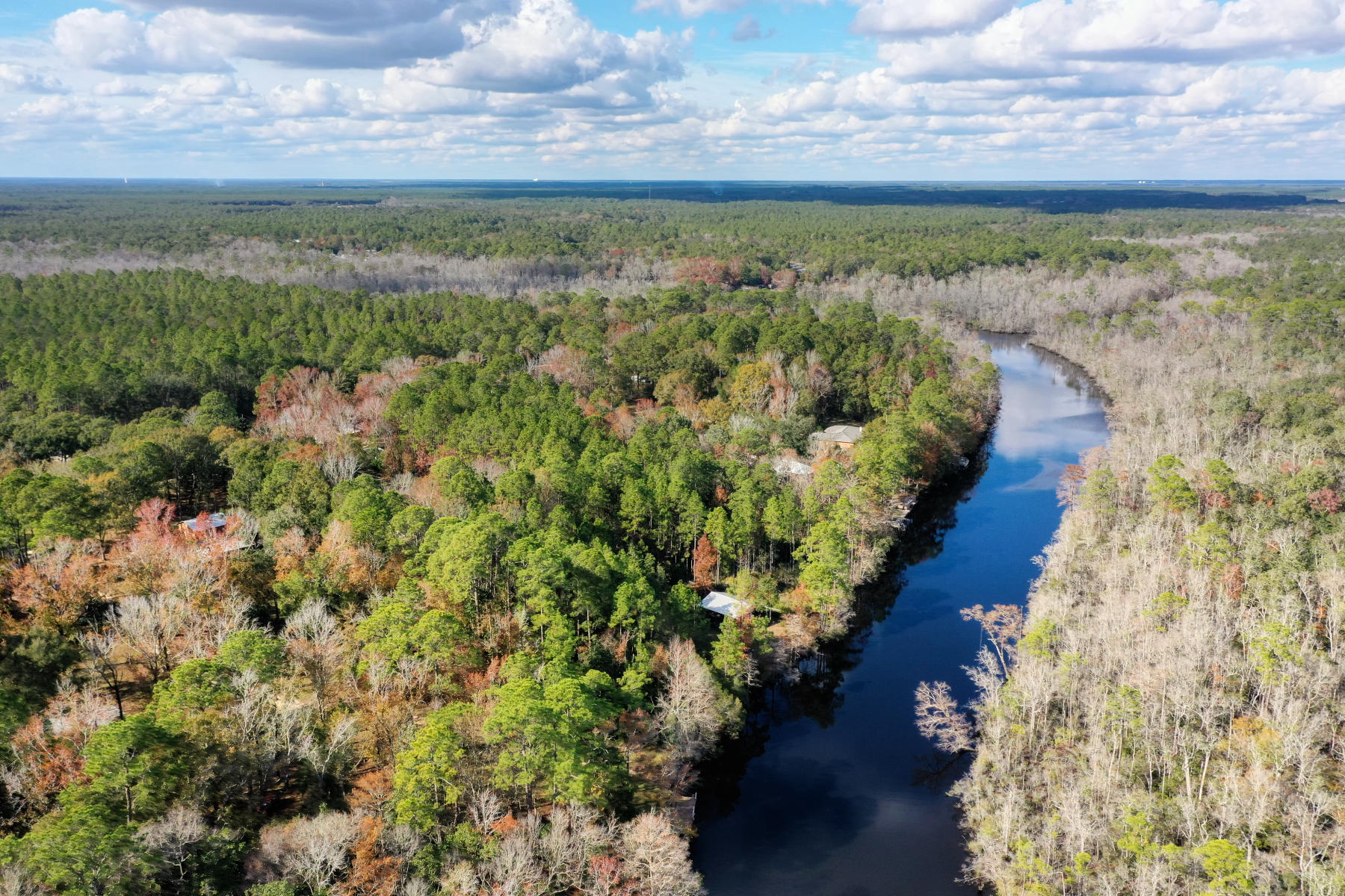 CHARLOTTE ESTATES - Land