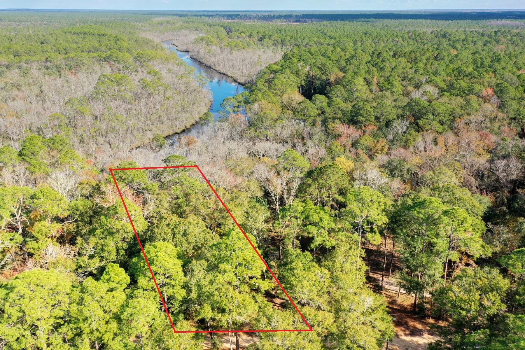 CHARLOTTE ESTATES - Land