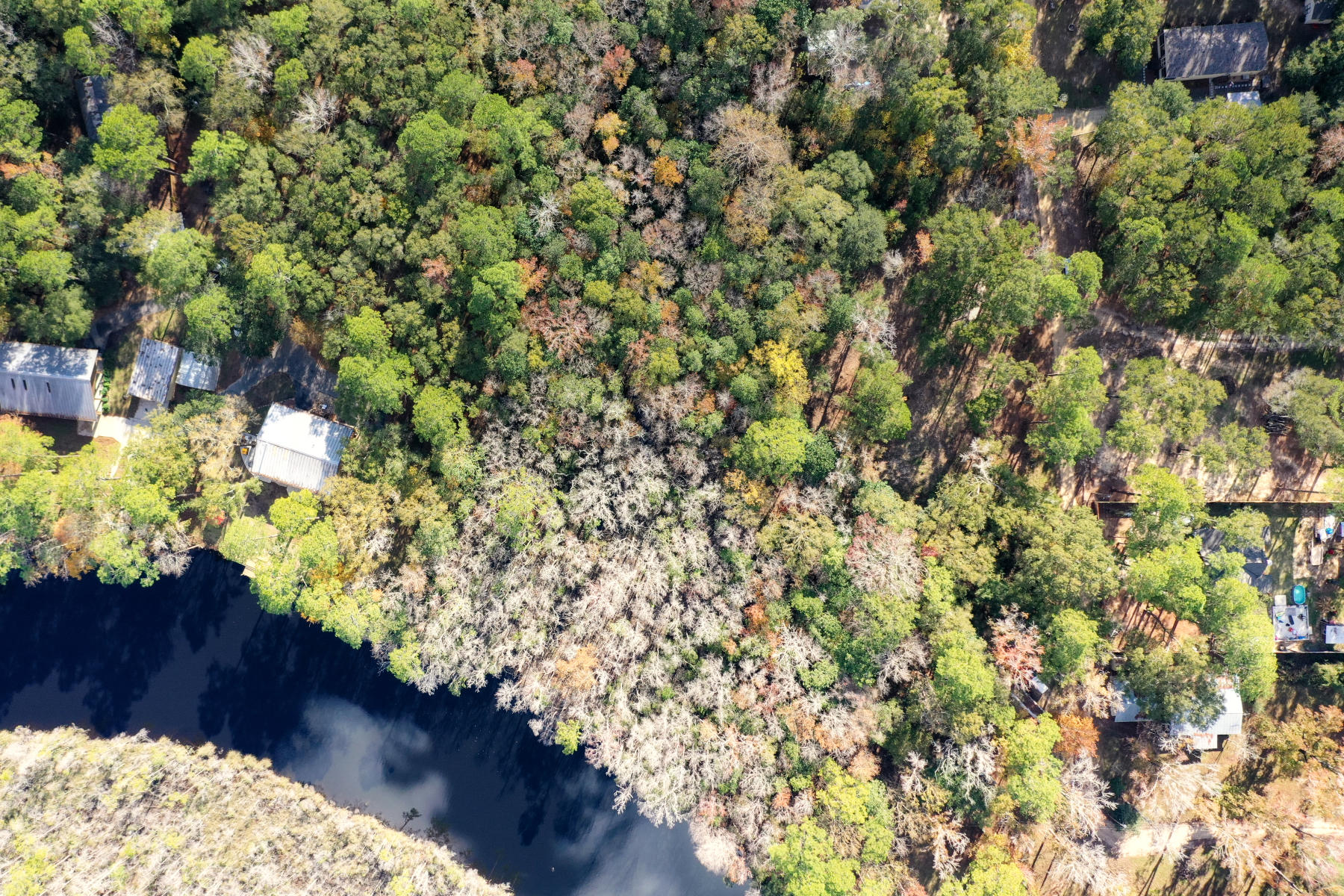 CHARLOTTE ESTATES - Land